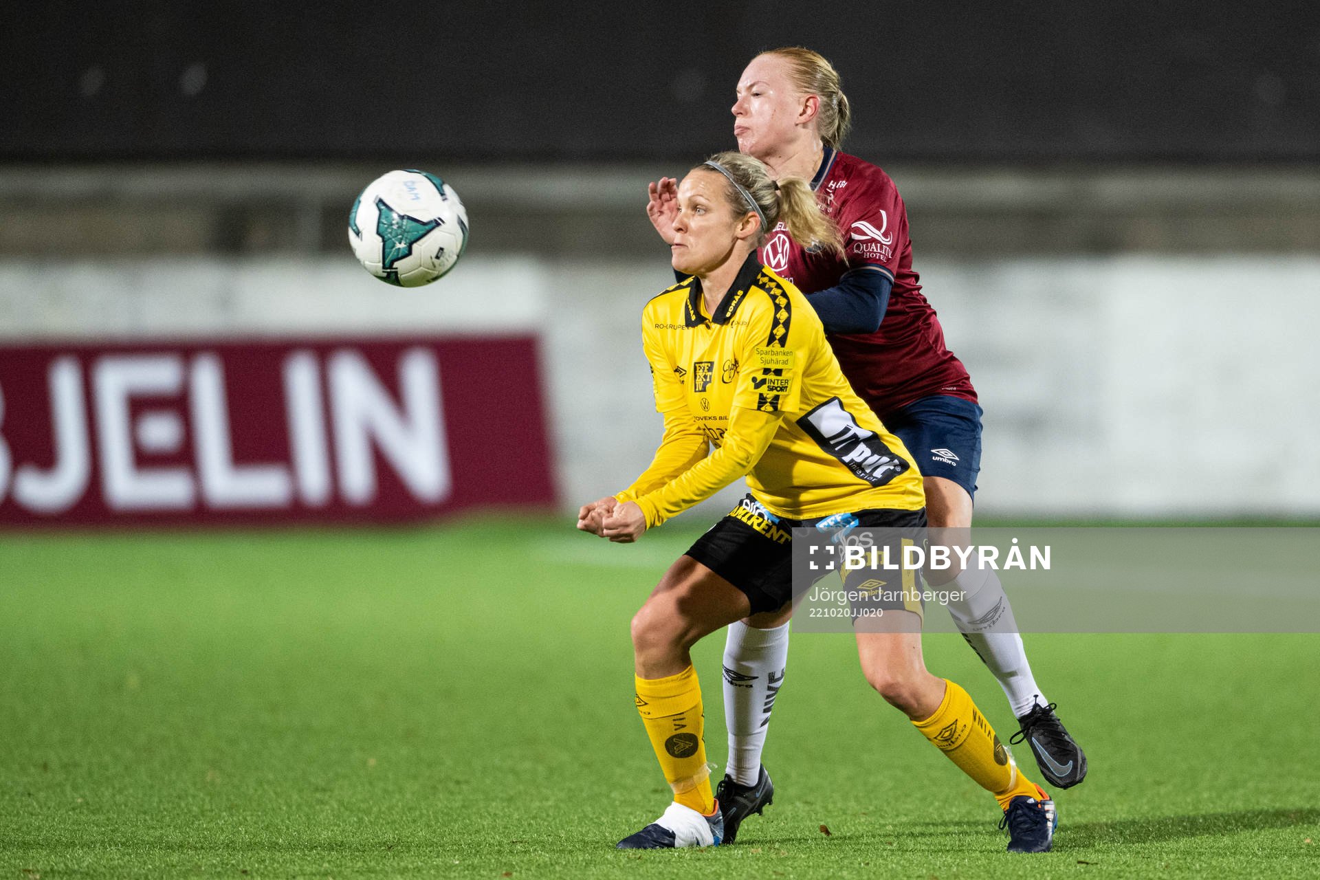 Elfsborgs Linda Westberg Carlsson och Örgrytes Emma Thölin