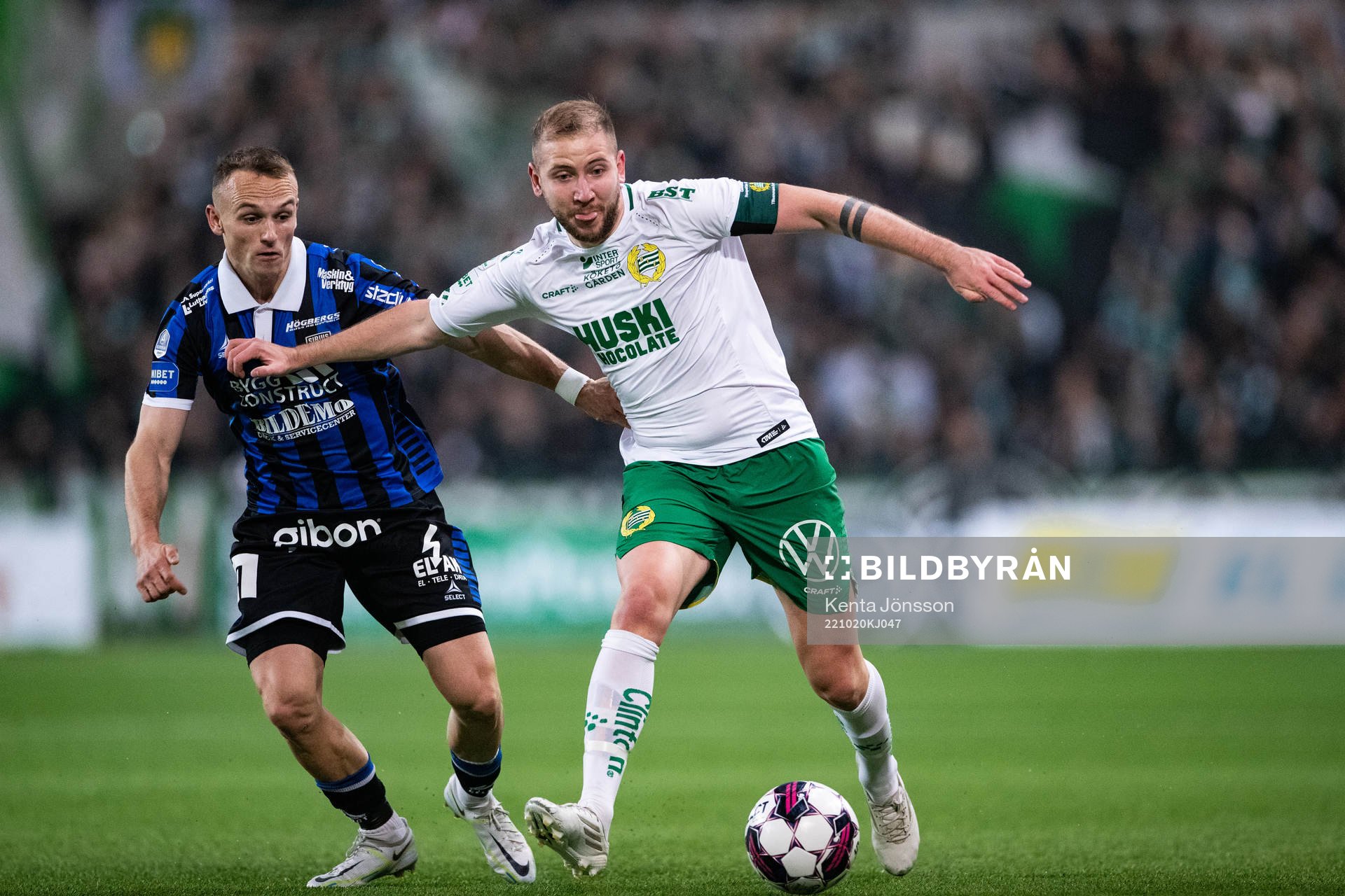 Sirius Aron Bjarnason och Hammarbys Darijan Bojanic