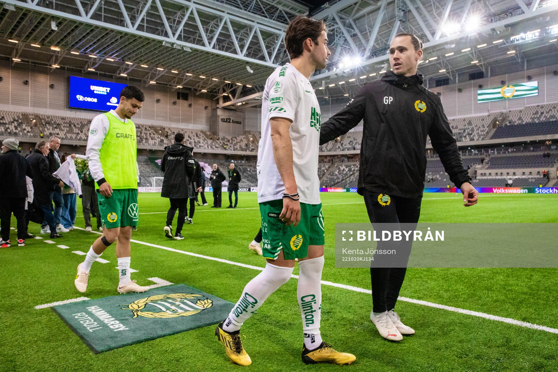Hammarbys David Concha och fystränare Gustav Petersson