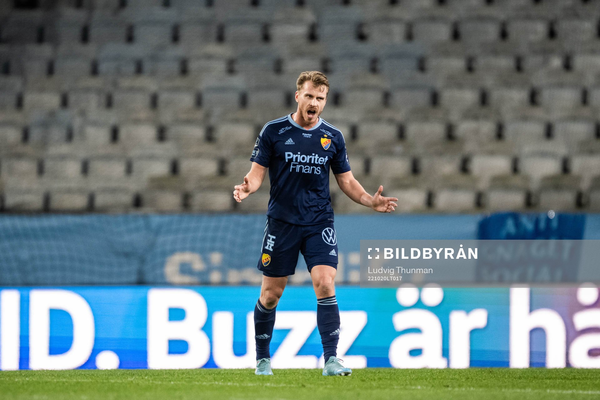 Djurgårdens Rasmus Schuller deppar
