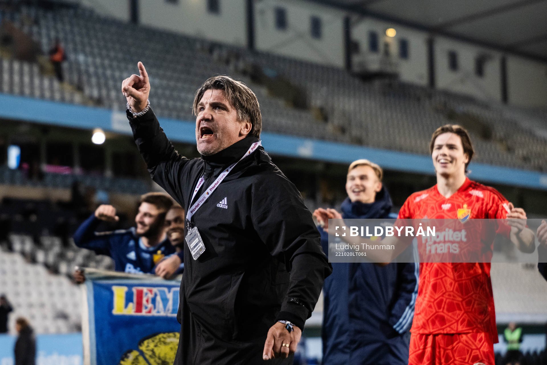 Djurgårdens sportchef Bosse Andersson jublar