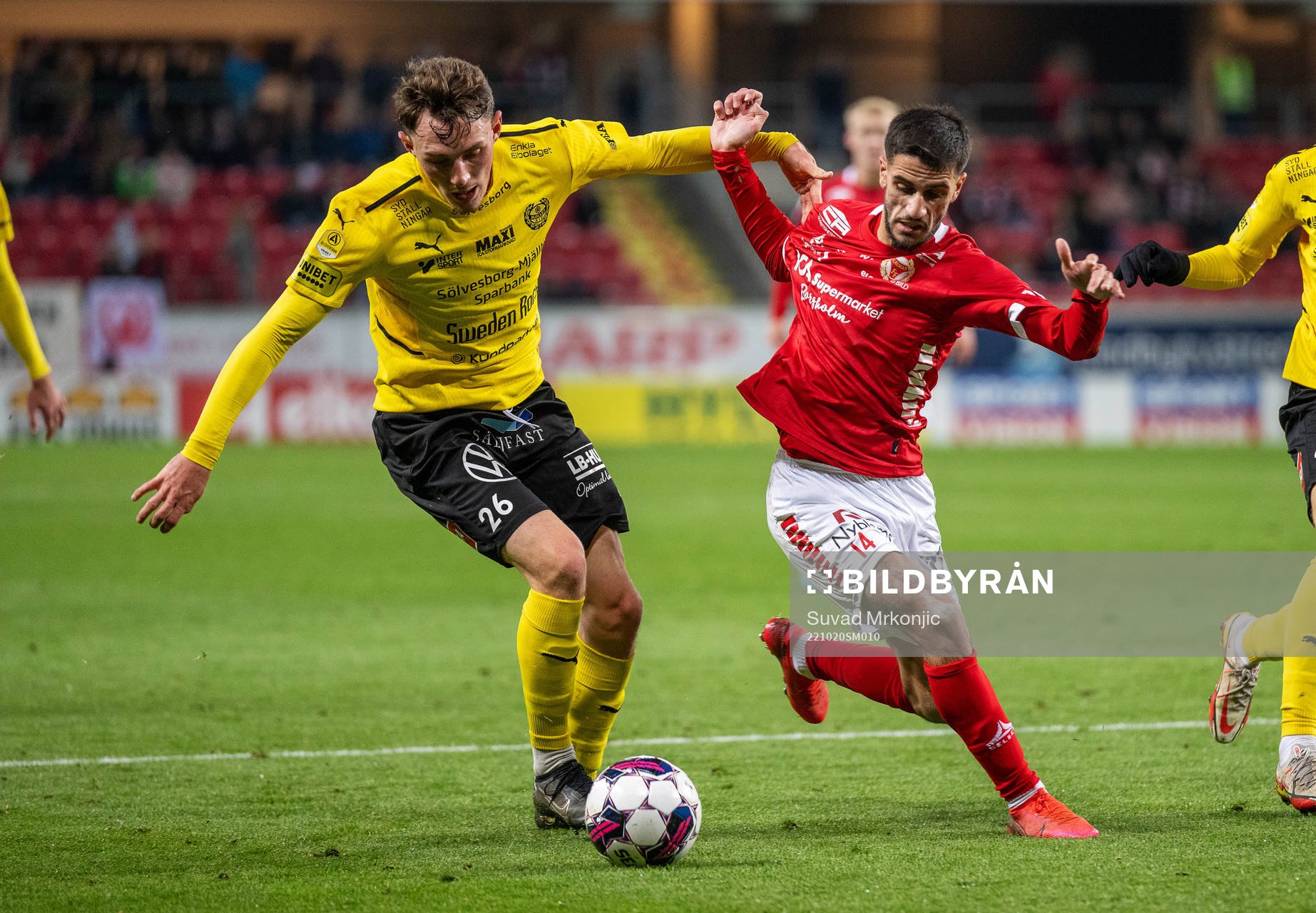 Mjällbys Noah Persson och Kalmars Noah Shamoun