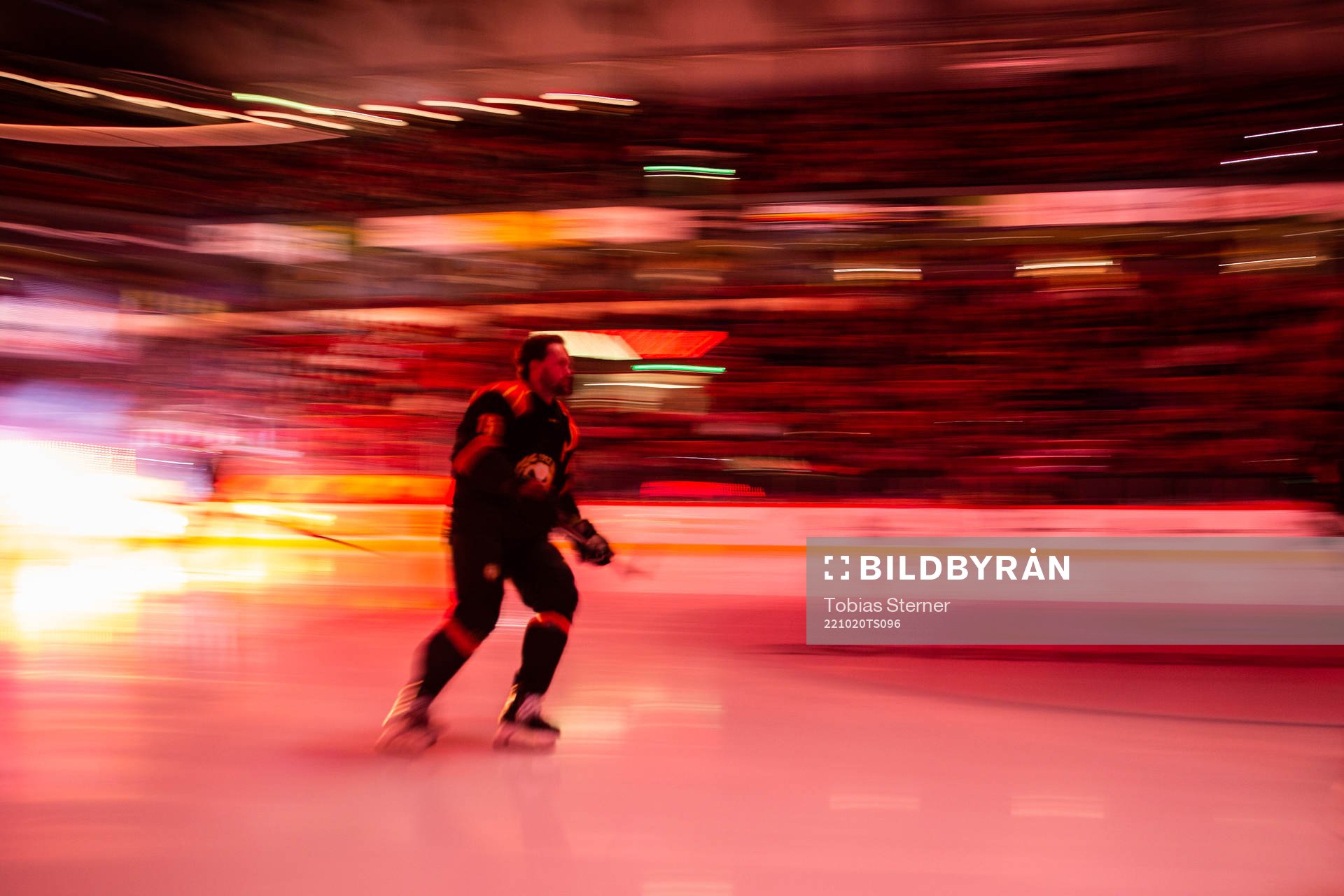 Brynäs spelare gör entré