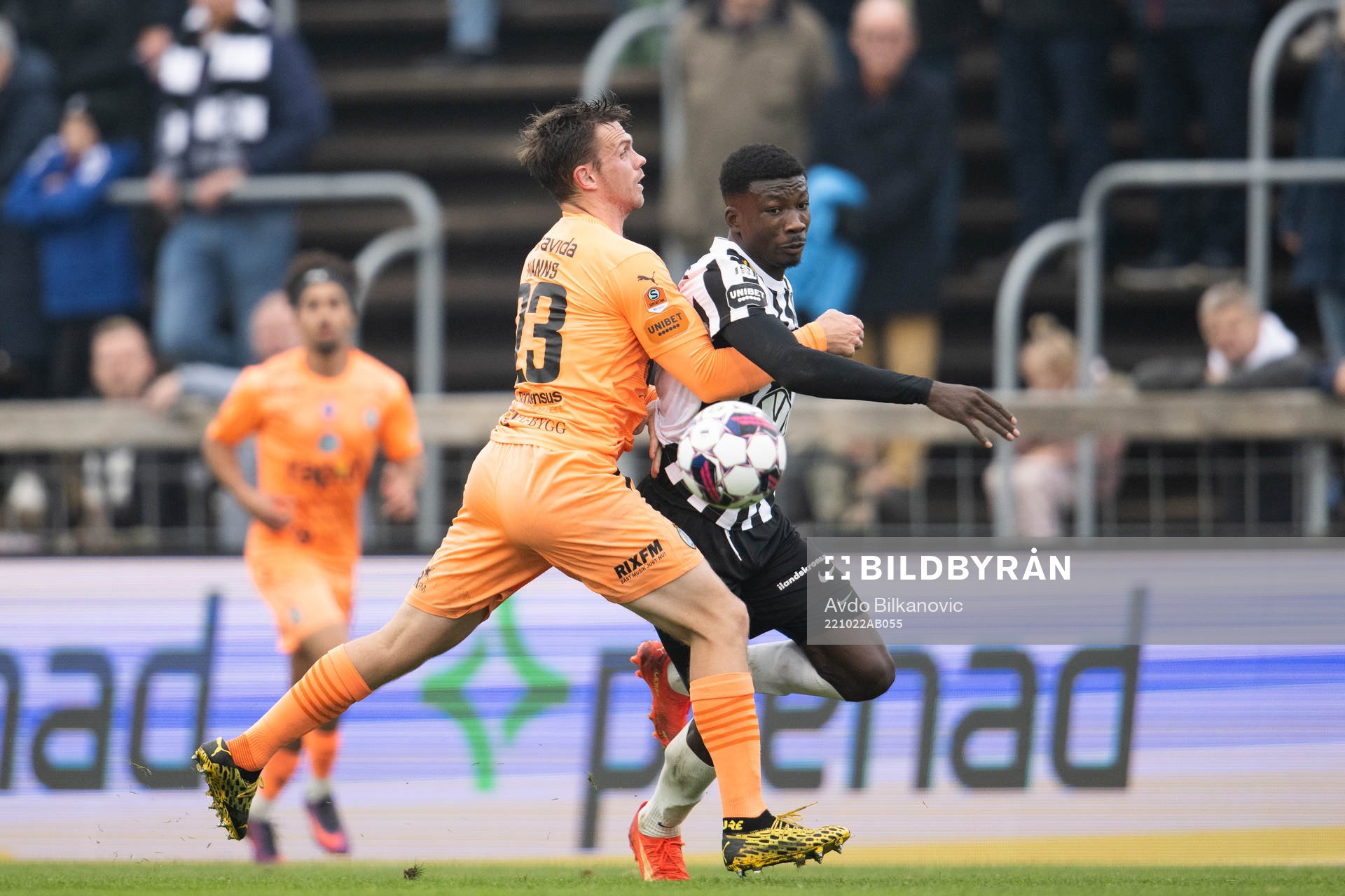 Landskronas Ousmane Diawara och AFC Eskilstunas Jesper Manns