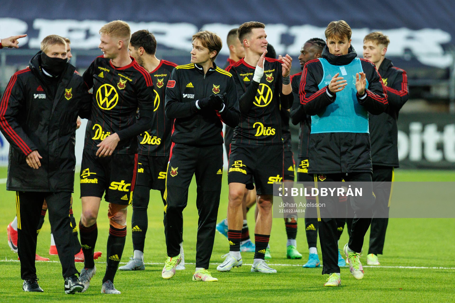 Östersunds spelare jublar