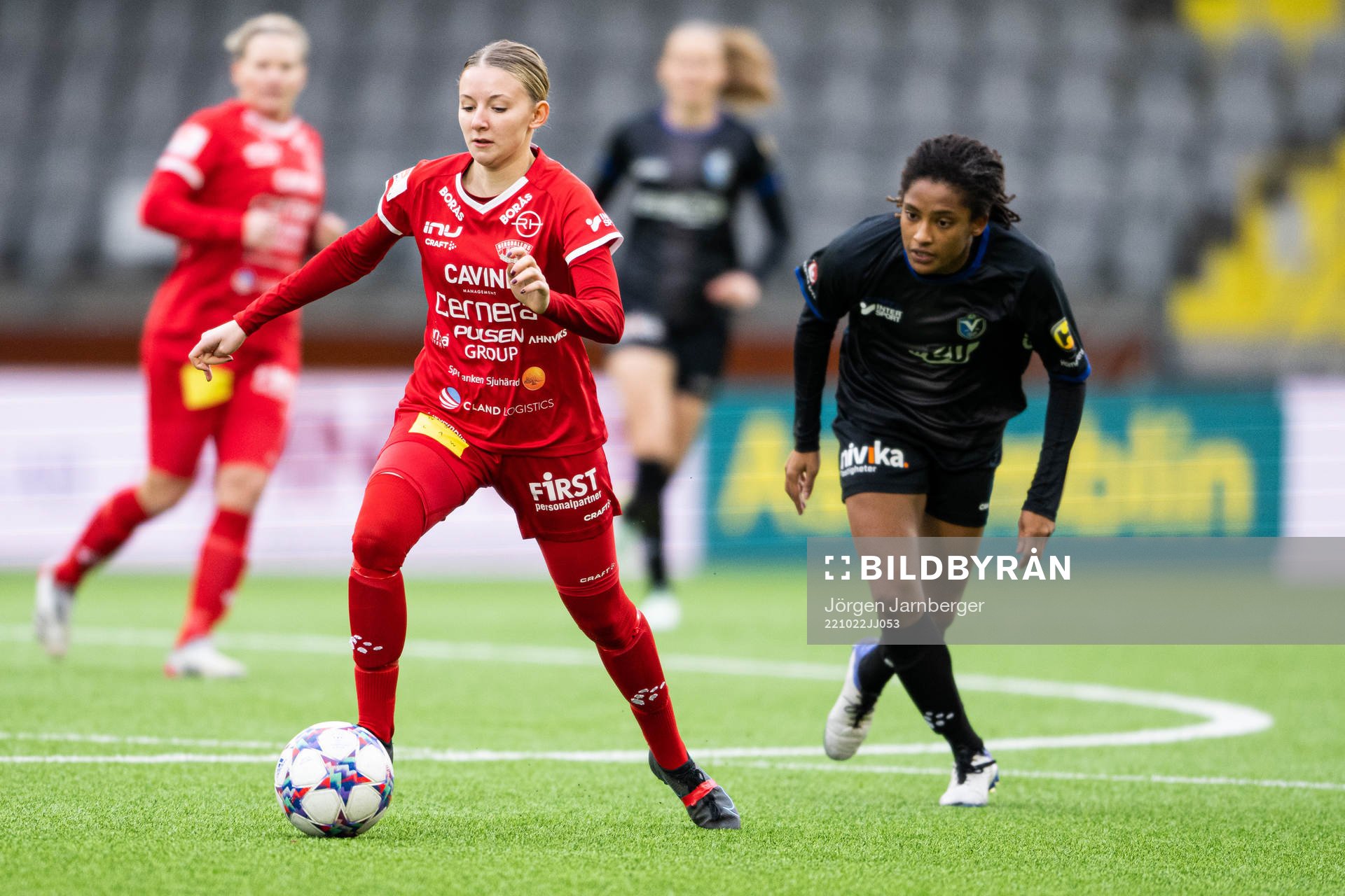 Bergdalens Hanna Gunnarsson och Växjös Dessislava Dupuy