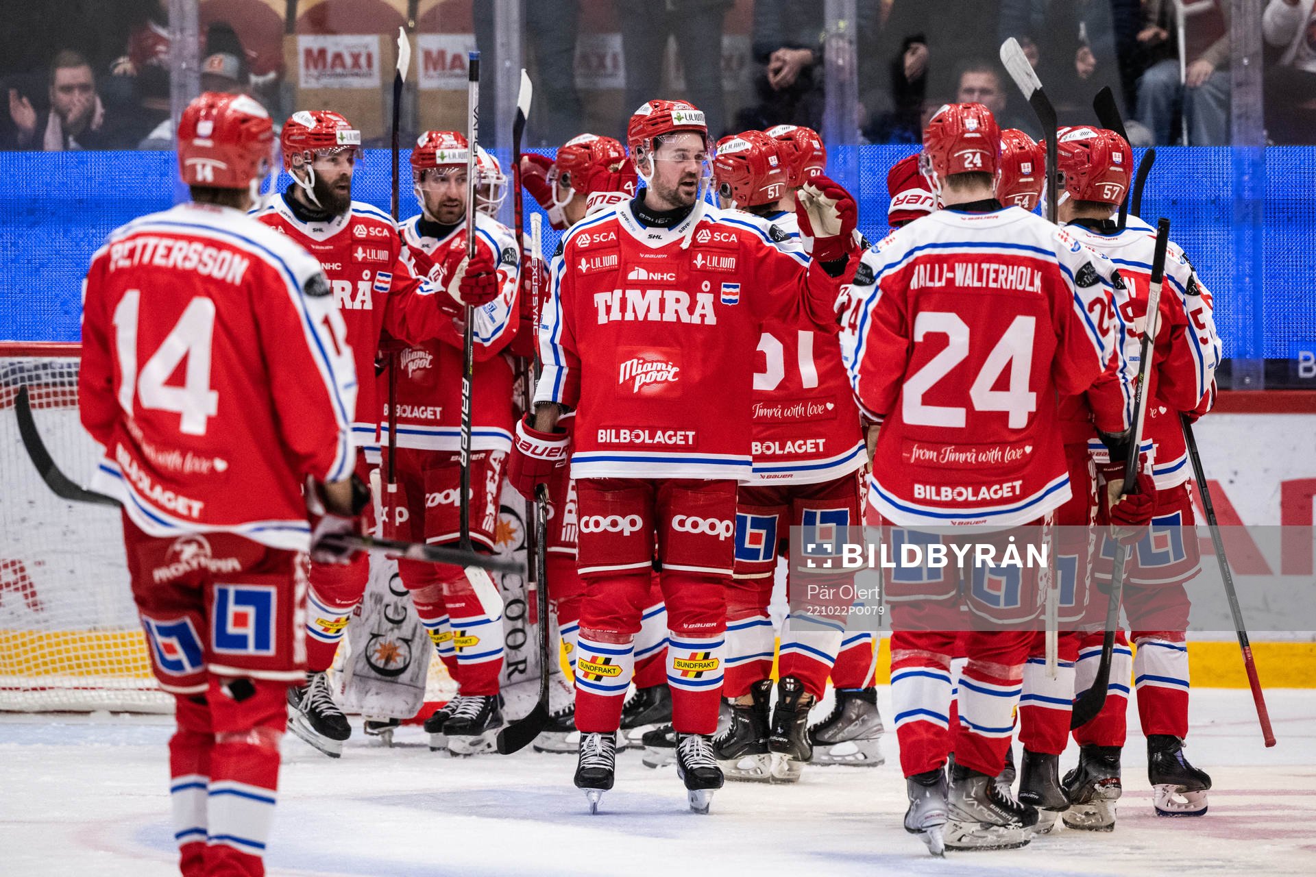 Timrås spelare jublar