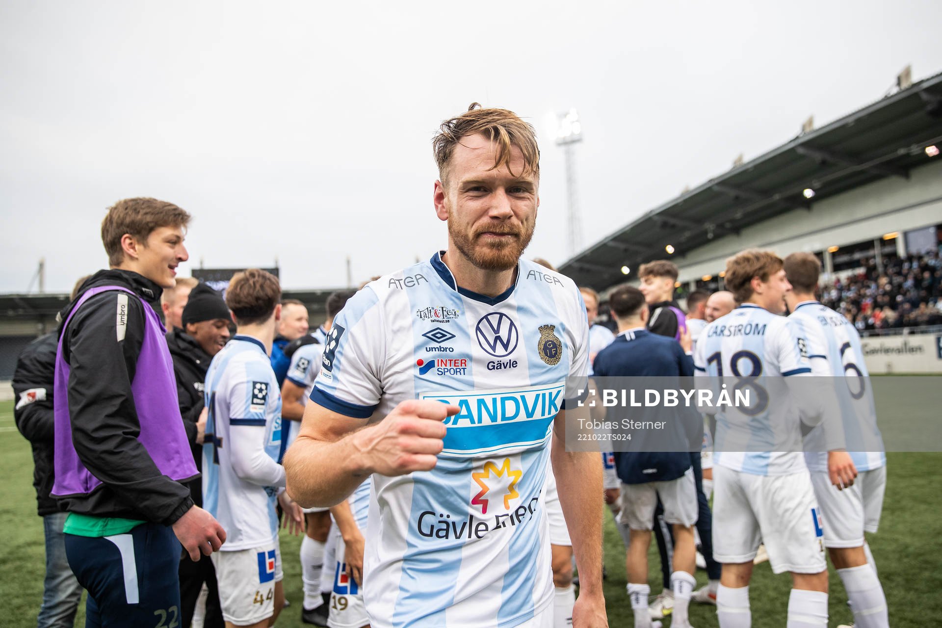 Gefles Leo Englund jublar