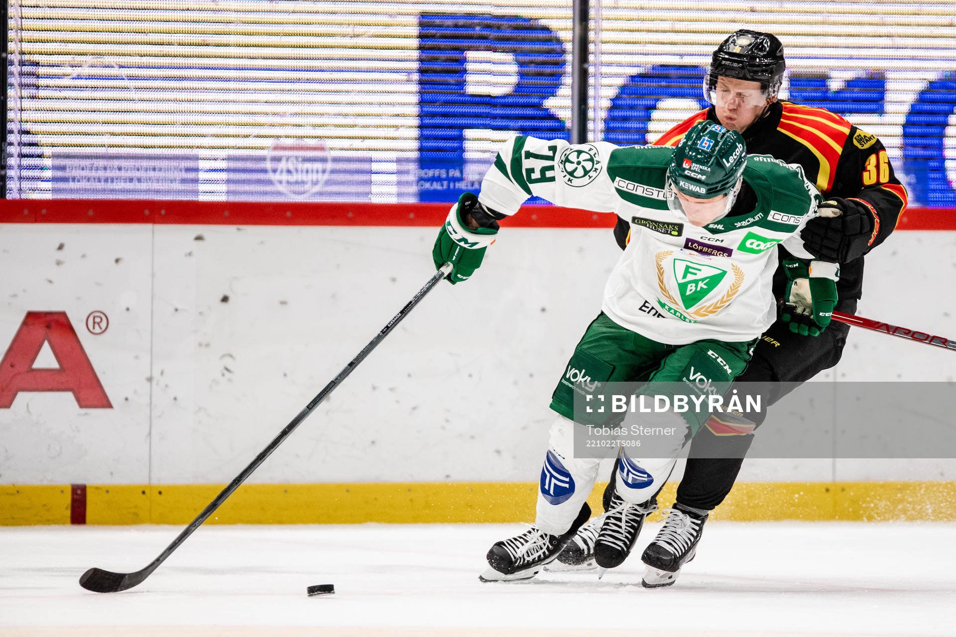 Färjestads Patrik Lundh och Brynäs Linus Ölund