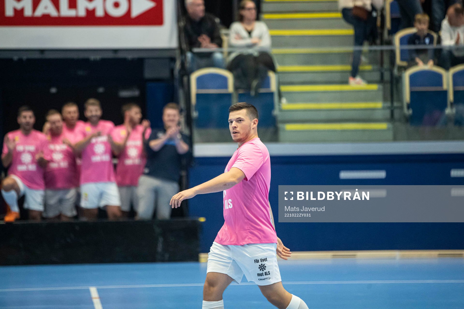 under fotbollsmatchen i För livet cupen mot ALS mellan Malmölirare och Vilirare-ÖST den 22 oktober 2022 i Malmö. 