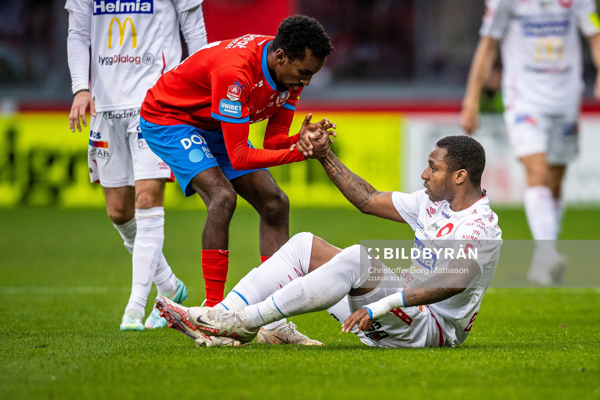 Helsingborgs Taha Ali och Degerfors Joseph - Claude Agyeman