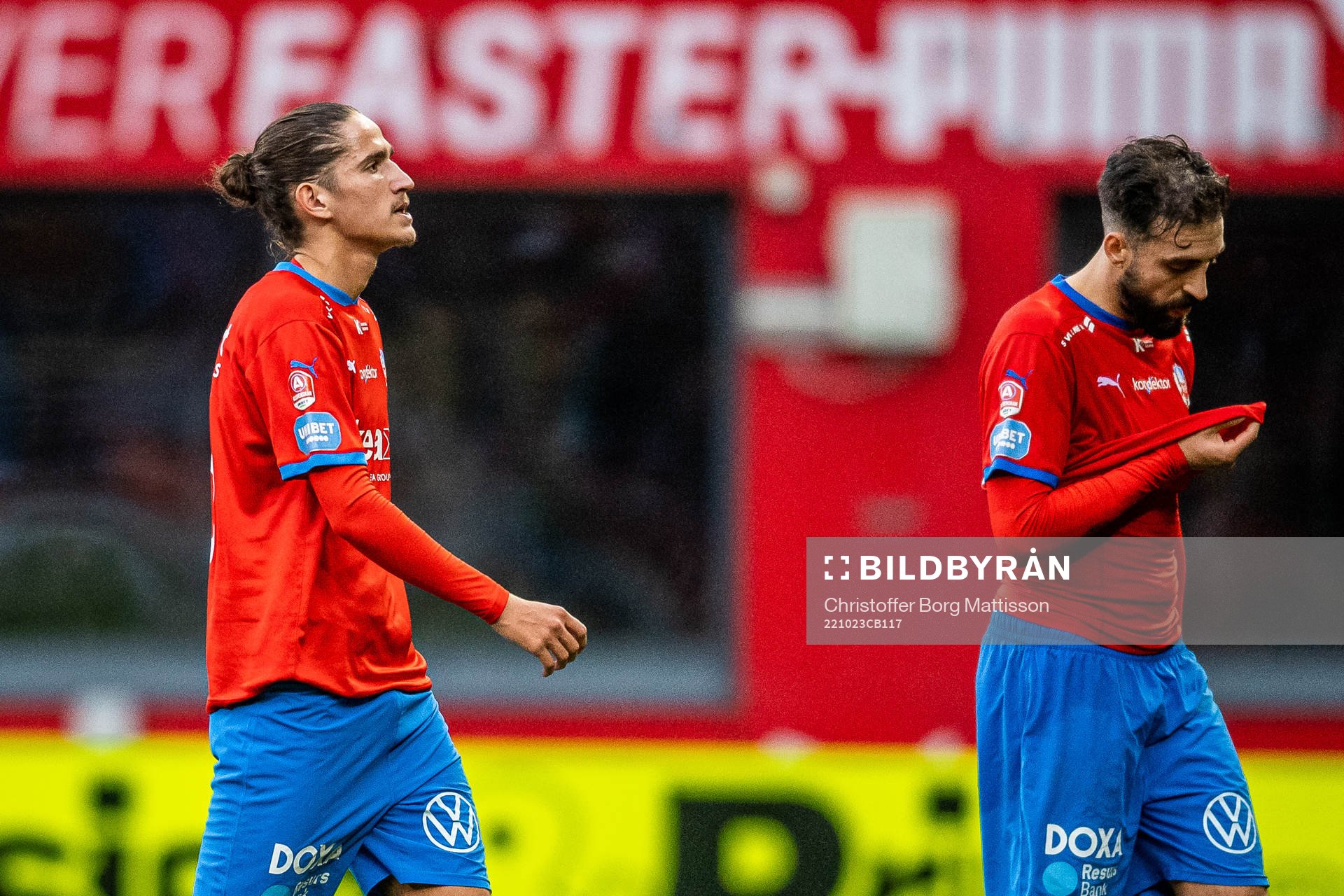 Helsingborgs Ervin Gigovic och Abdul Rahman Khalili deppar