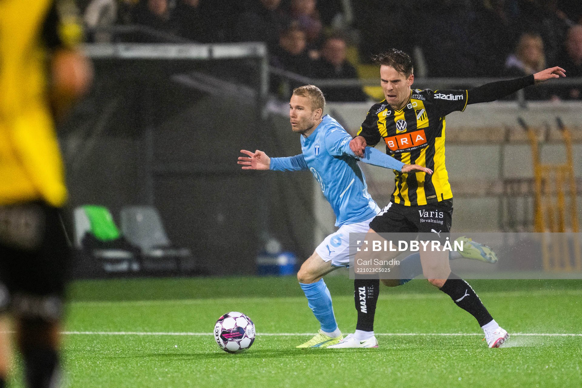Malmö FFs Oscar Lewicki och Häckens Lars Olden Larsen