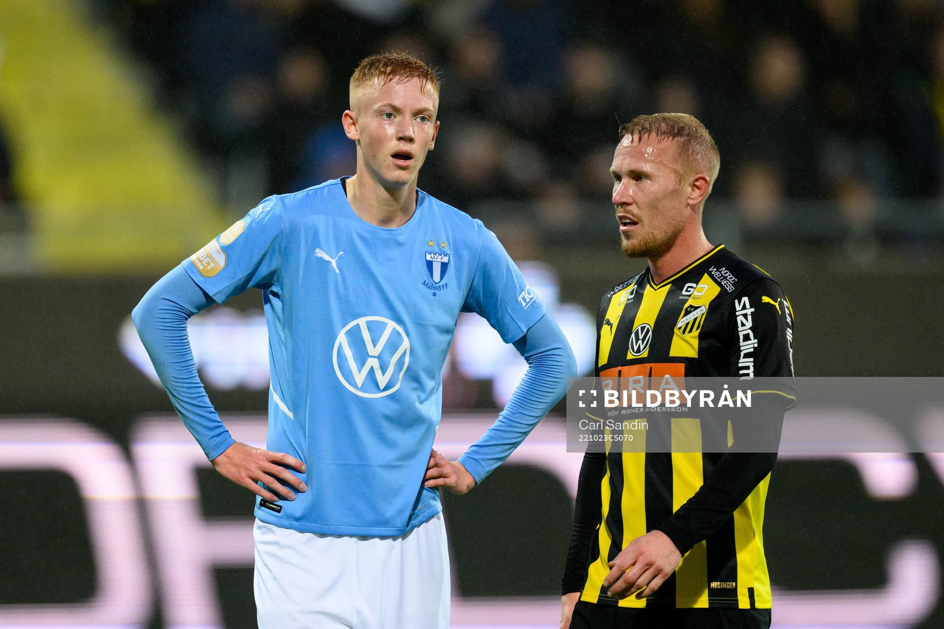 Malmö FFs Hugo Larsson och Häckens Mikkel Rygaard Jensen