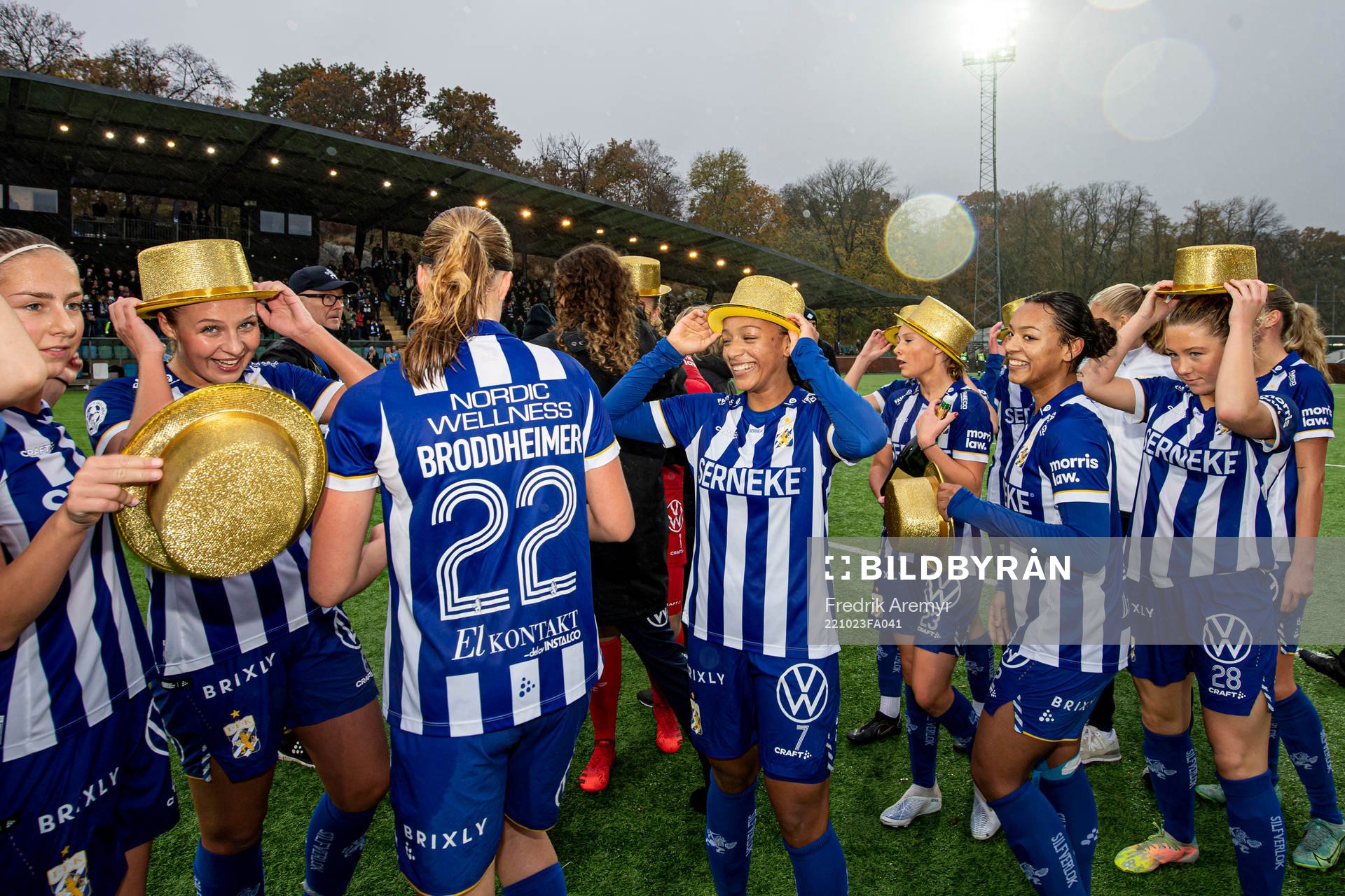 IFK Göteborgs spelare jublar
