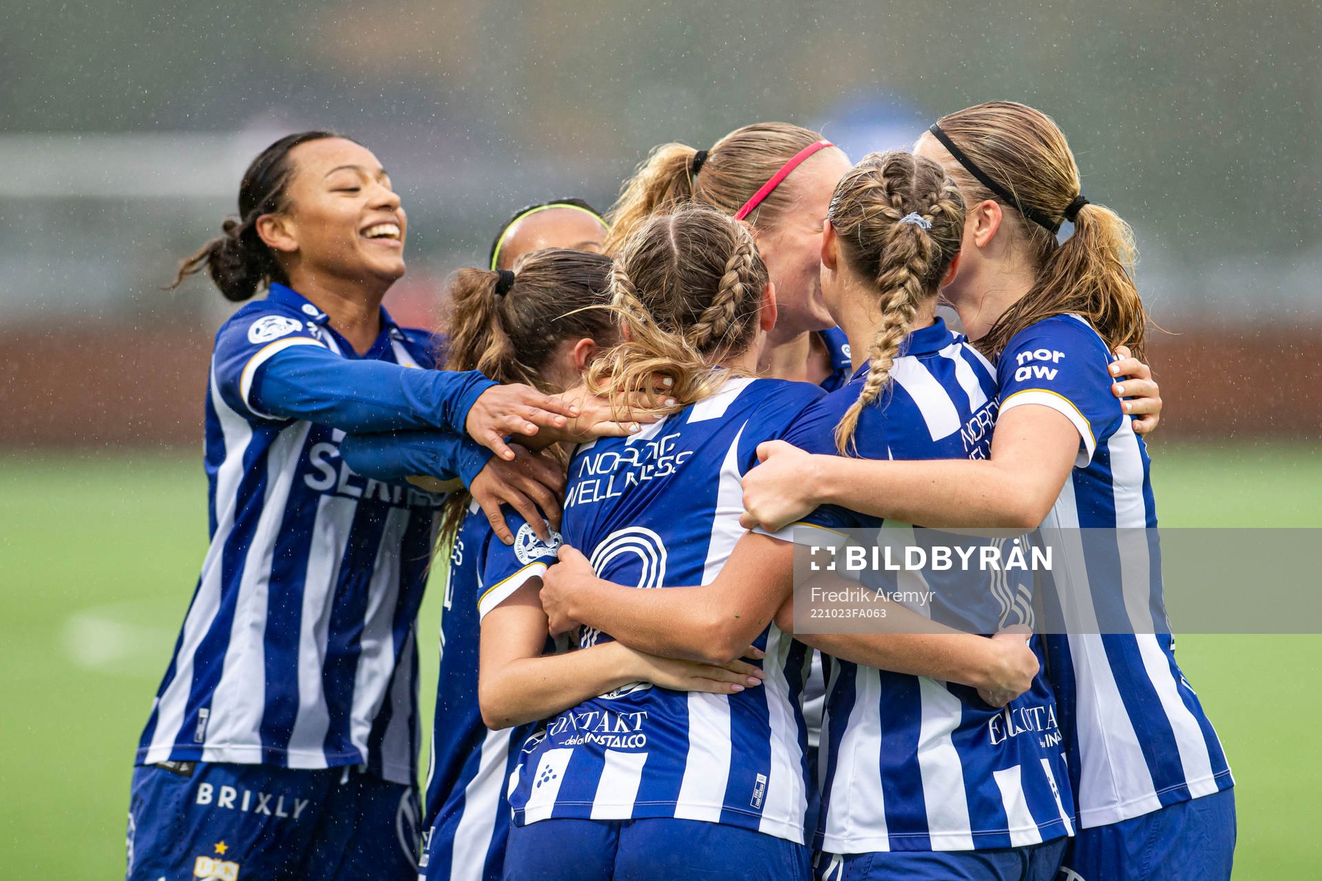 IFK Göteborgs spelare jublar