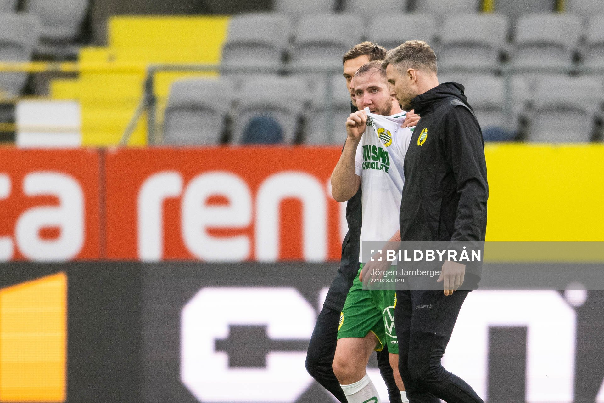 Hammarbys Gustav Ludwigson deppar