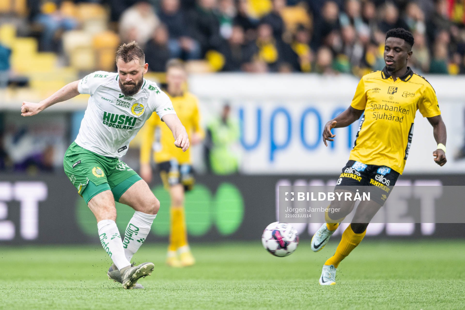 Hammarbys Mads Fenger Nielsen och Elfsborgs Michael Baidoo