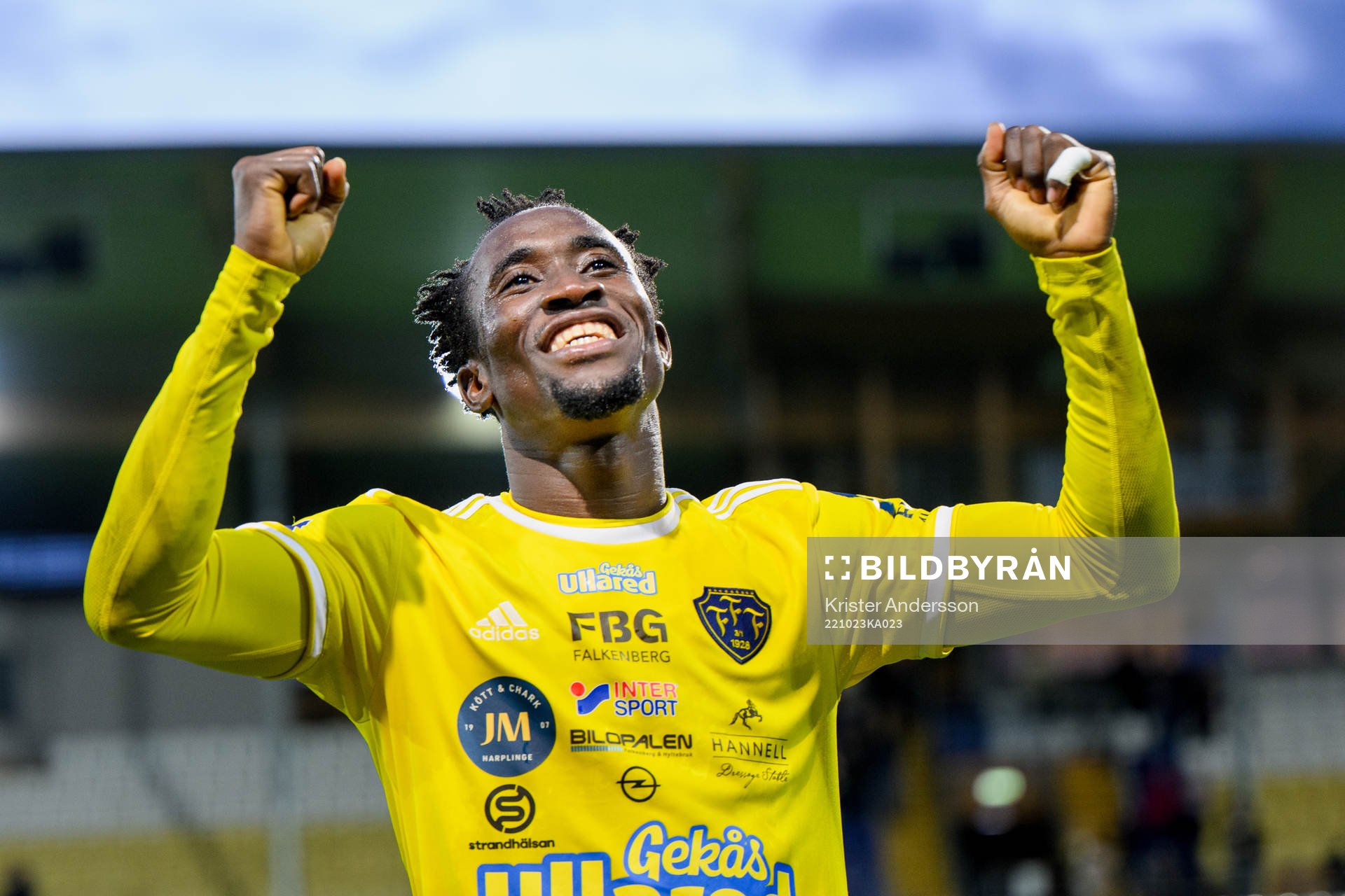 Falkenbergs Godwin Aguda jublar