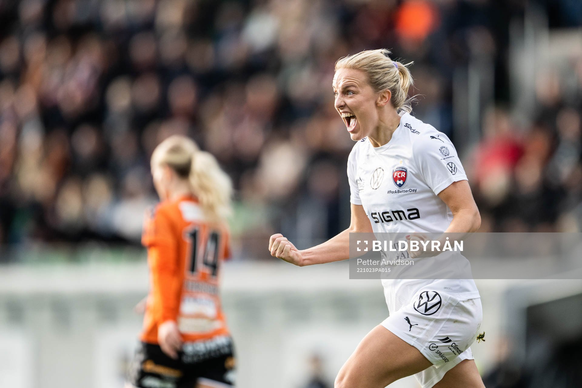 FC Rosengårds Mimmi Larsson jublar