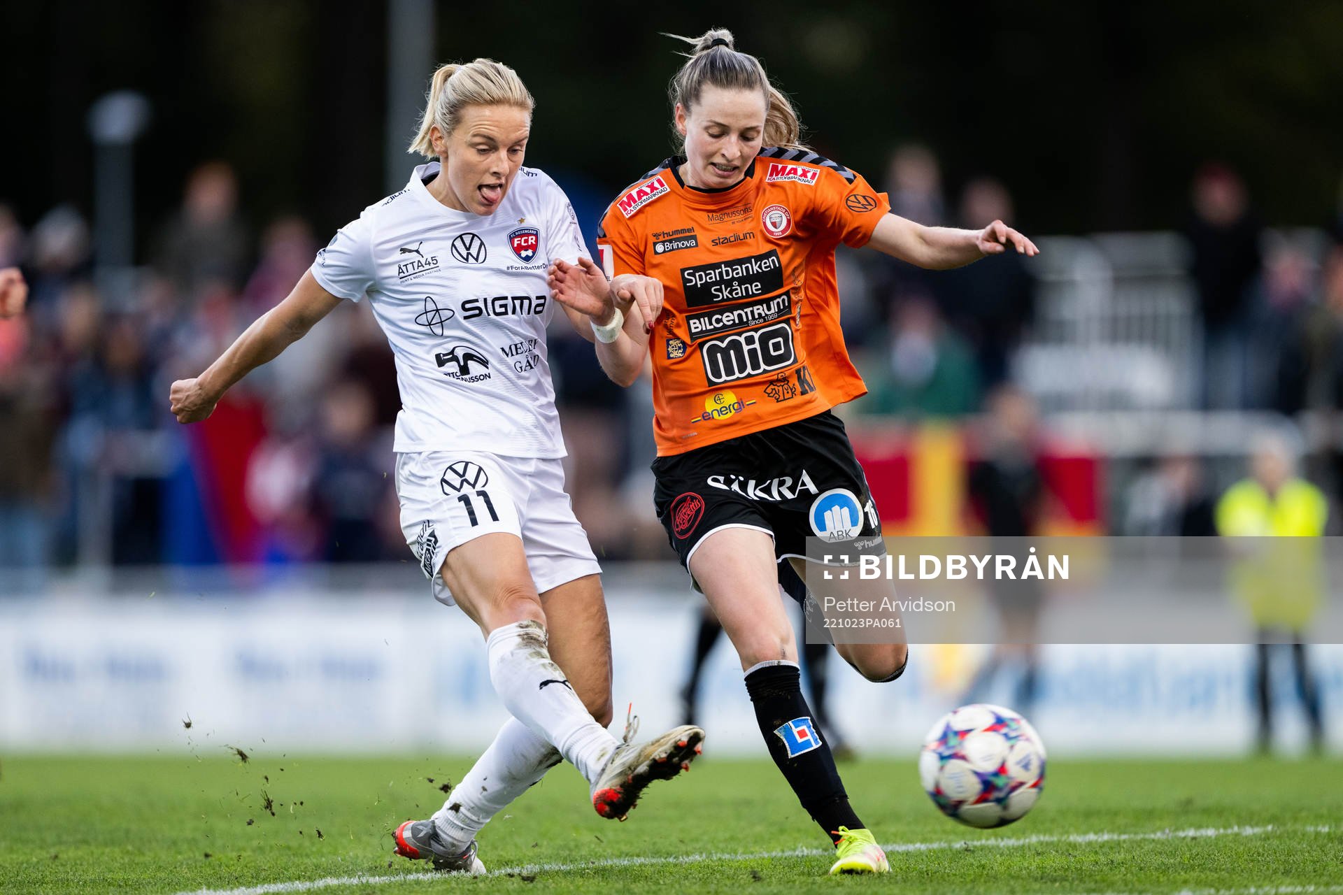 FC Rosengårds Mimmi Larsson och Kristianstads Gabrielle