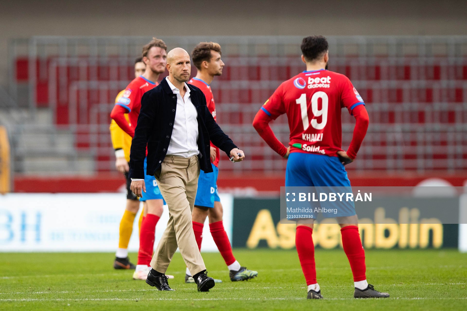 Helsingborgs tränare Mattias Lindström deppar