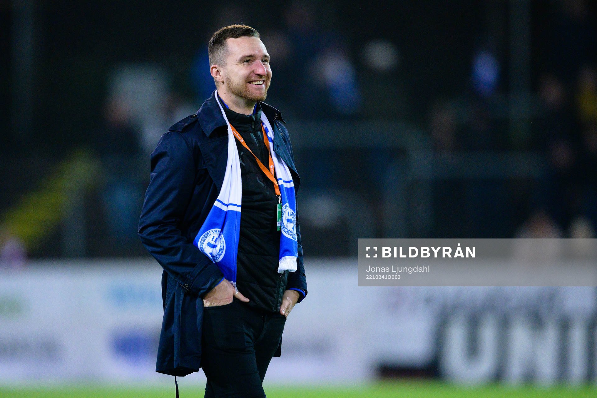 Värnamos sportchef Enes Ahmetovic före fotbollsmatchen i
