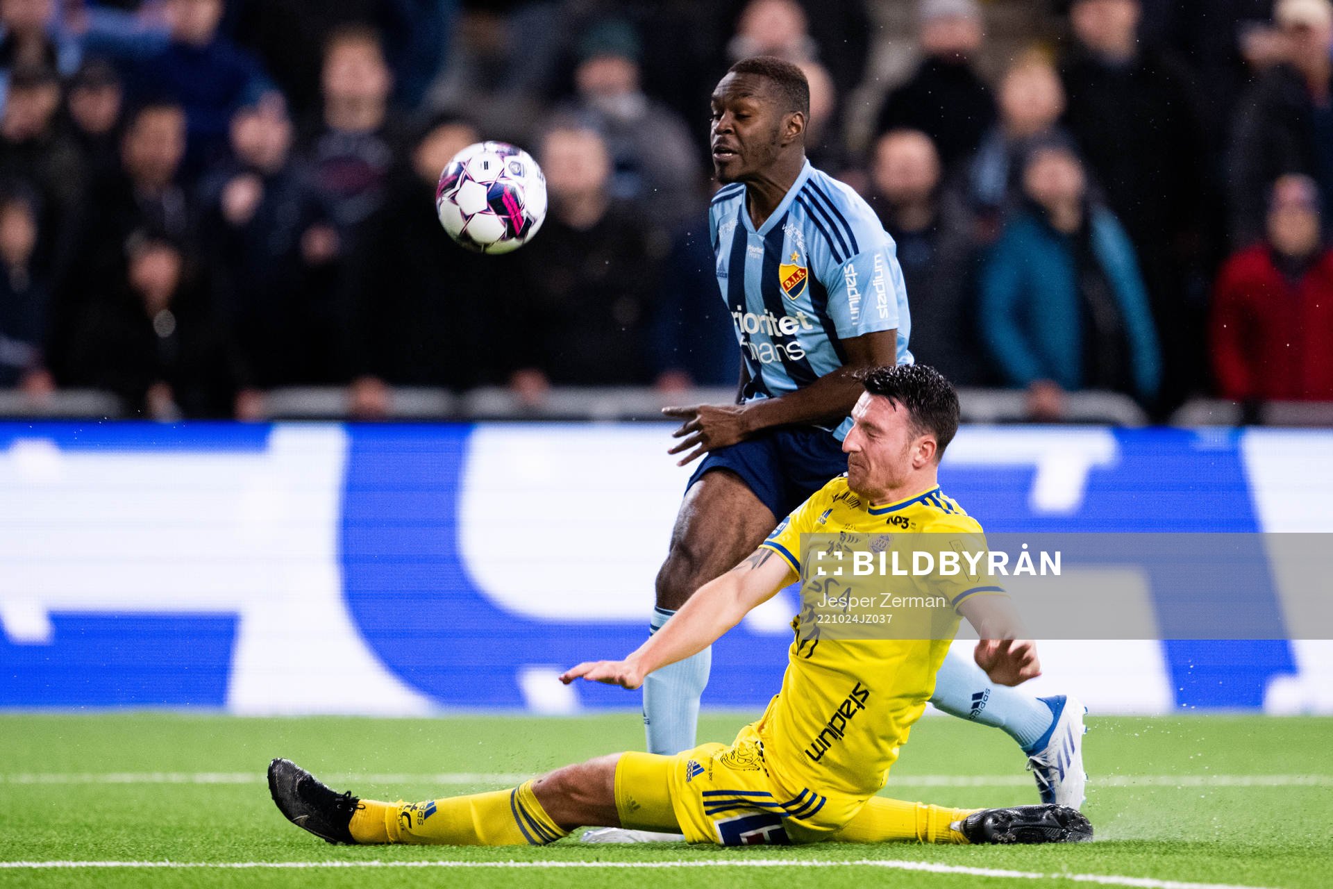 Djurgårdens Joel Asoro och GIF Sundsvalls Alexander