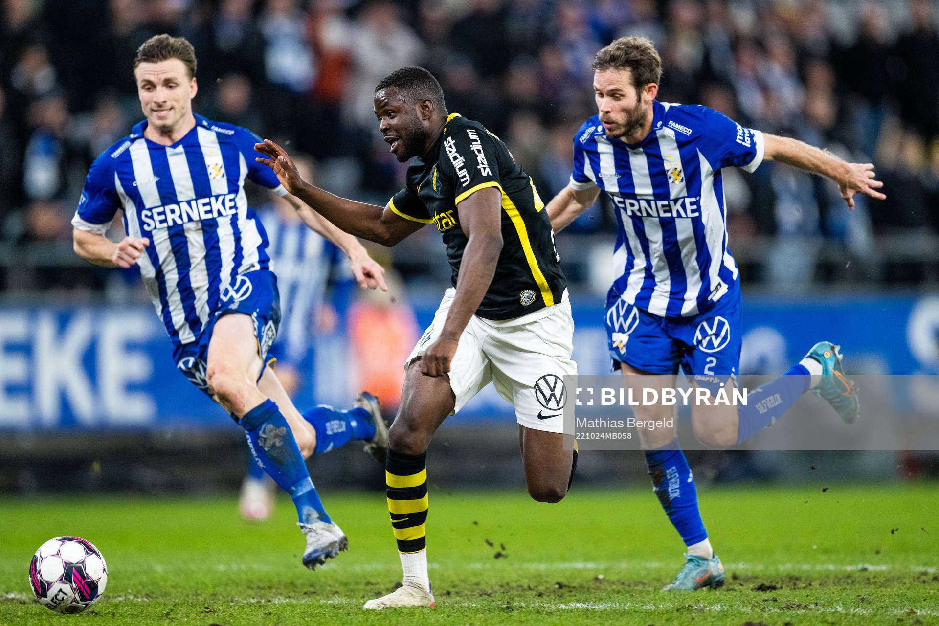 AIKs Benjamin Mbunga Kimpioka och IFK Göteborgs Emil