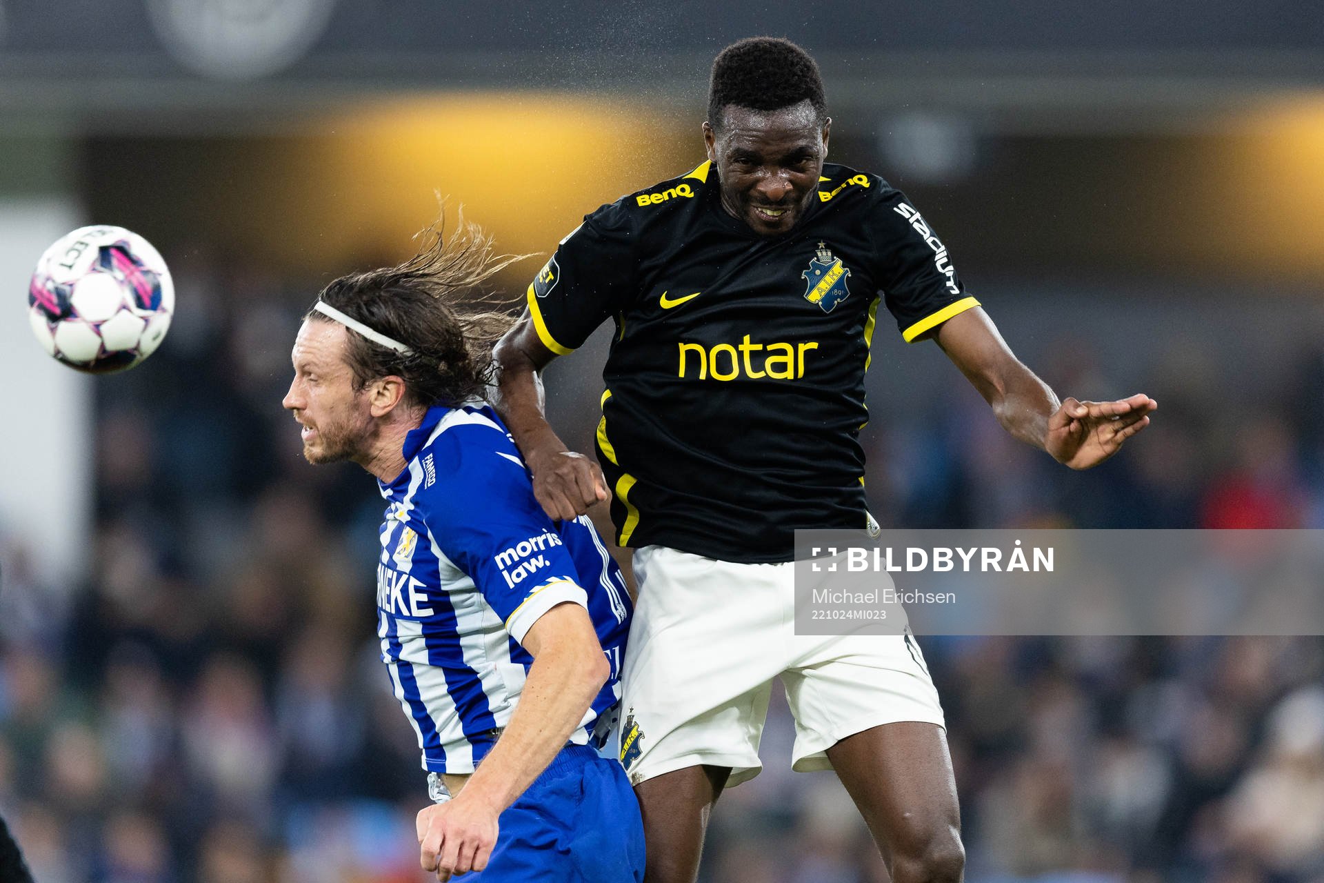 IFK Göteborgs Gustav Svensson och AIKs Collins Lusaka