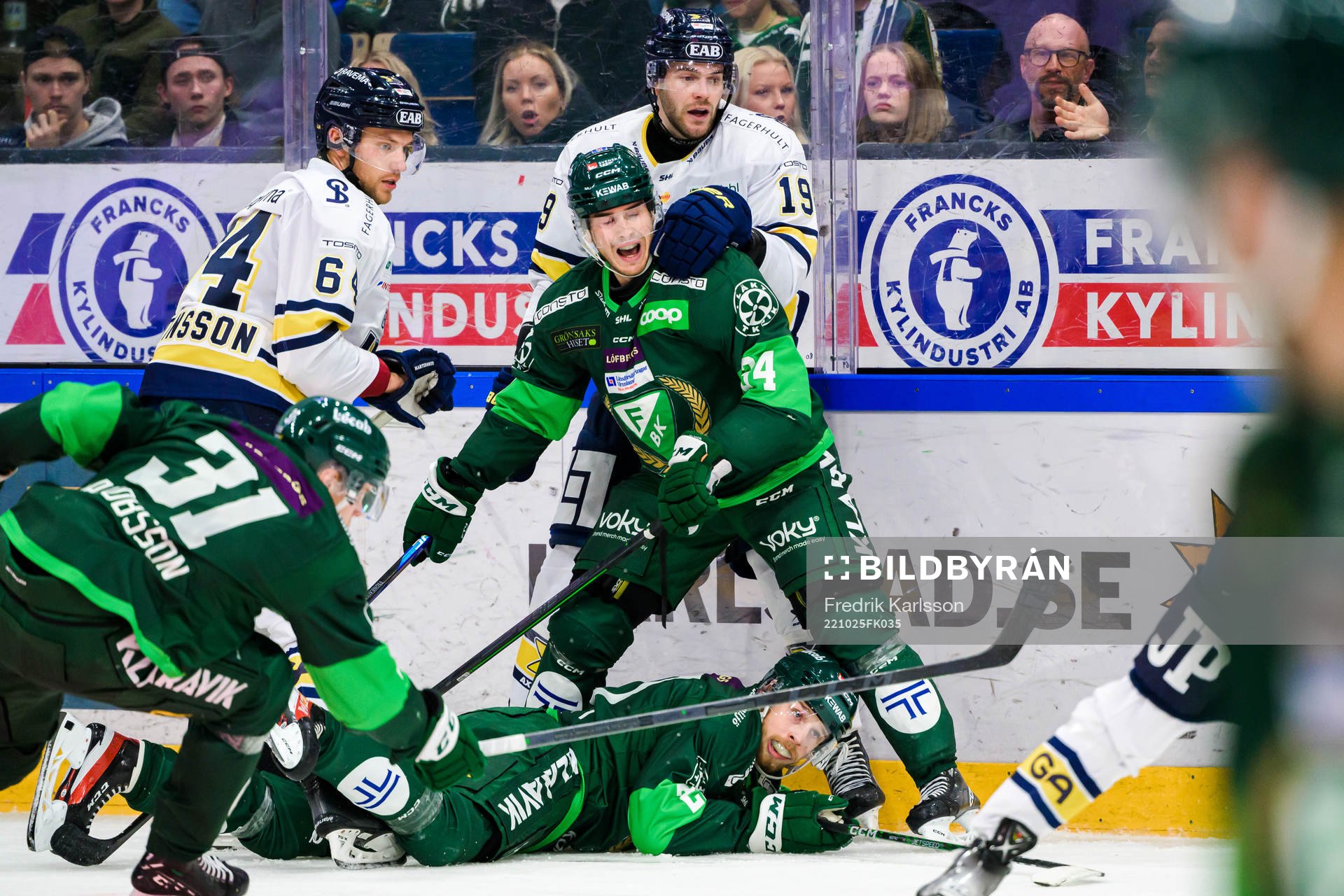 HV71s Eric Martinsson och Sam Vigneault