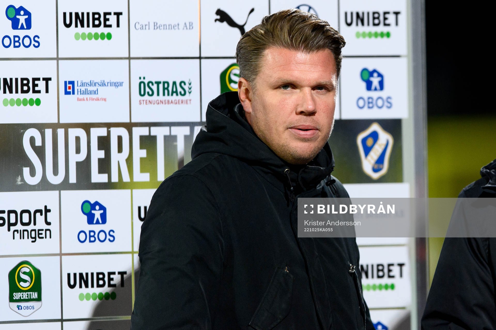 Örebros tränare Christian Järdler före fotbollsmatchen