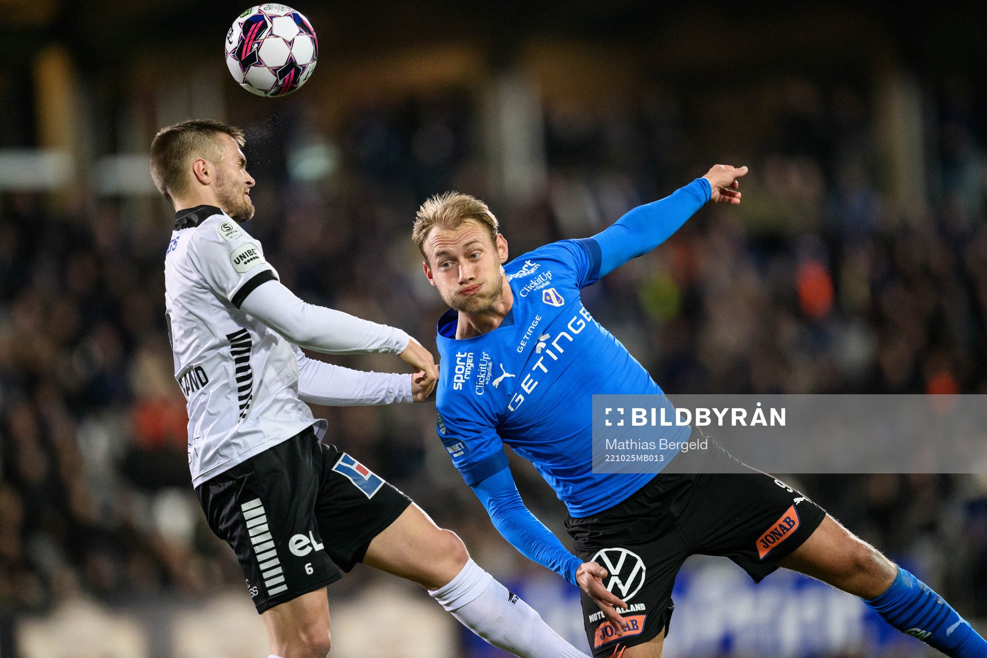 Örebros Benjamin Hjertstrand och Halmstads Villiam