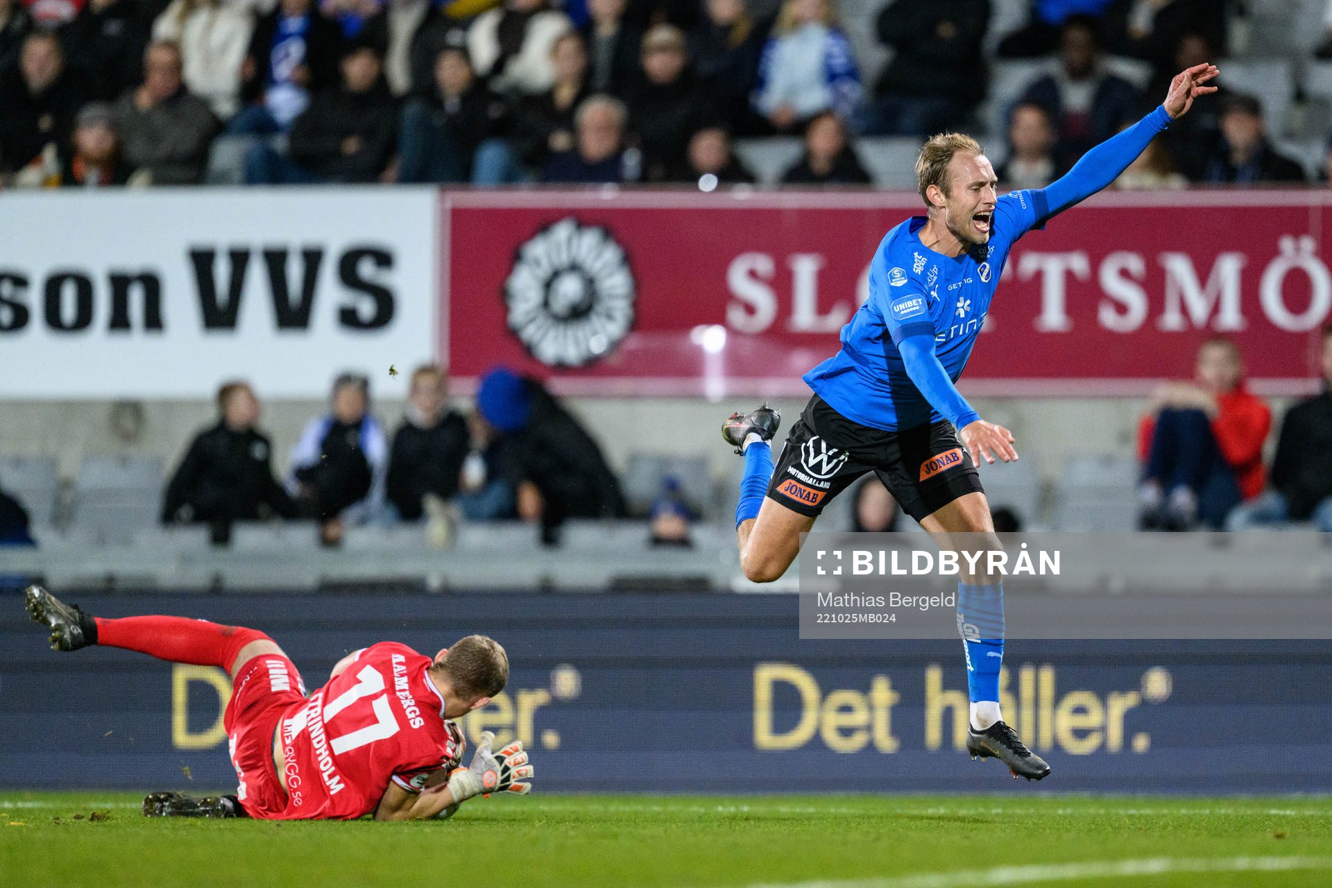Örebros Daniel Strindholm och Halmstads Villiam Dahlström