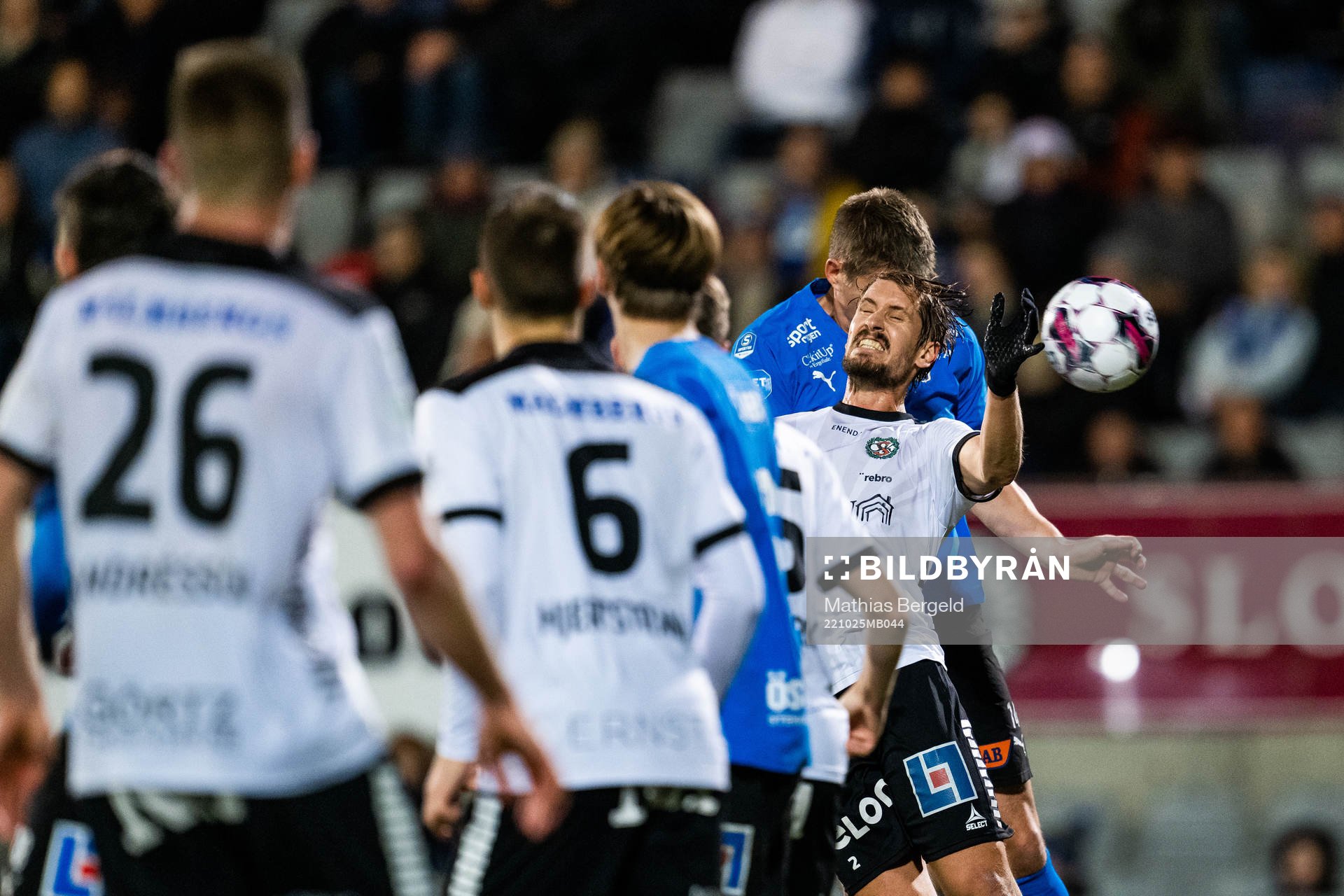 Örebros Daniel Björnkvist och Halmstads Mikael Boman