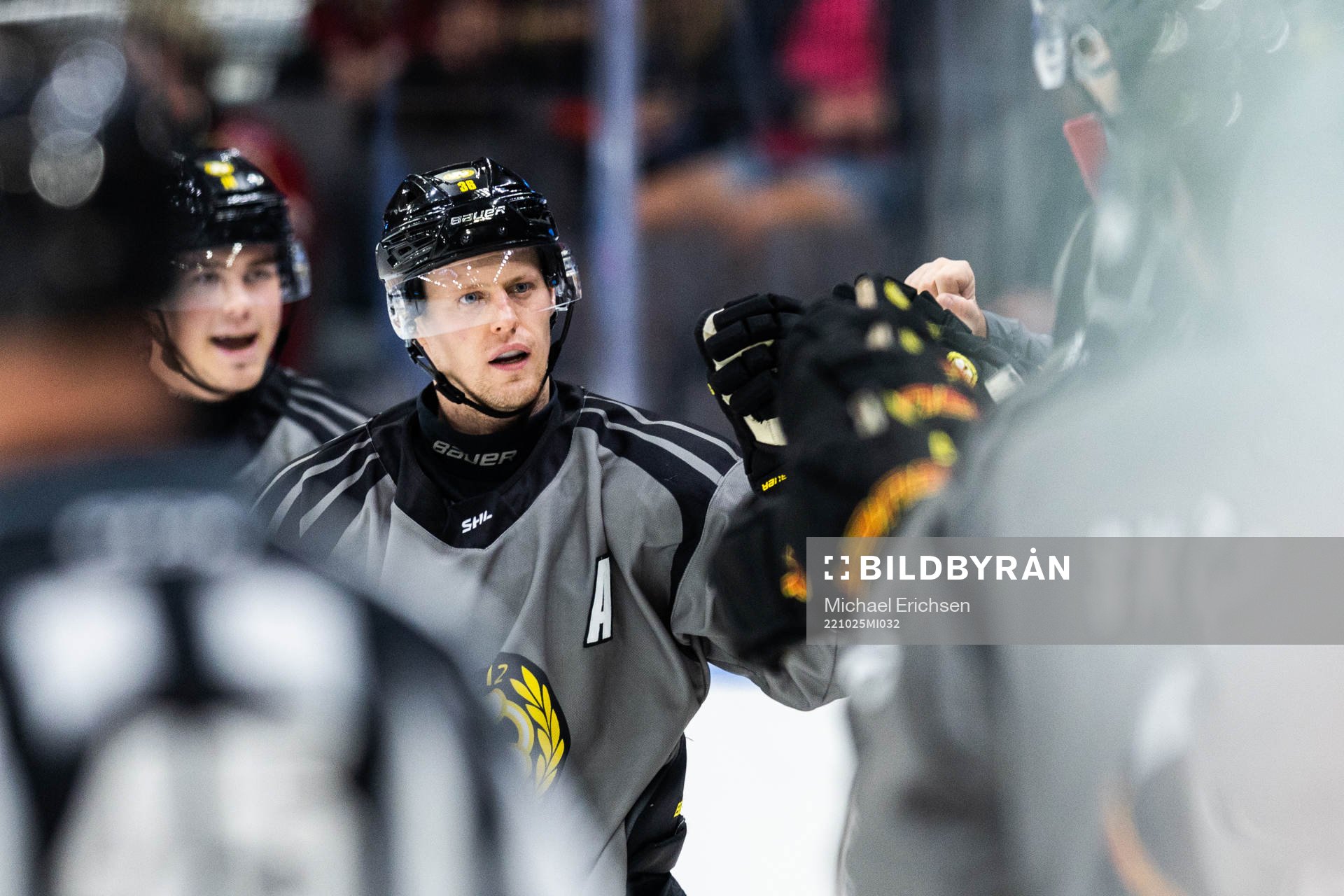 Brynäs Linus Ölund jublar