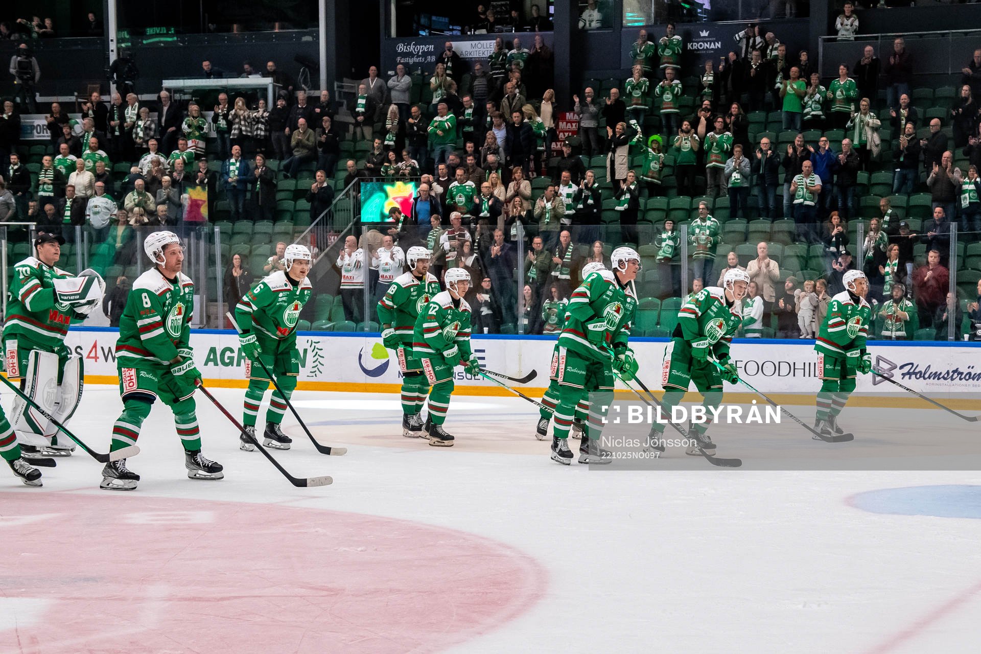 Rögles spelar tackar publiken