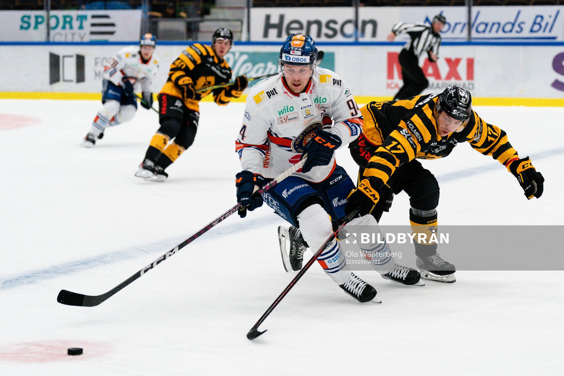 Växjös Joel Persson och Skellefteås Pär Lindholm