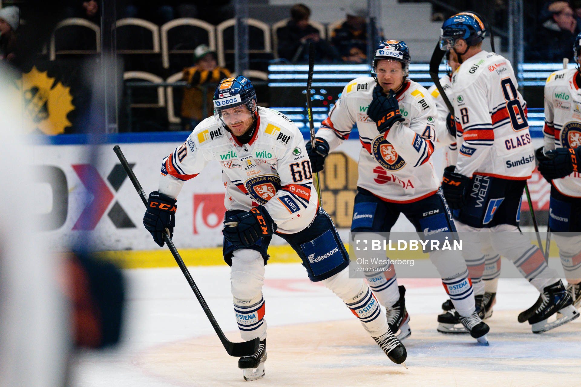 Växjös Erik Josefsson jublar