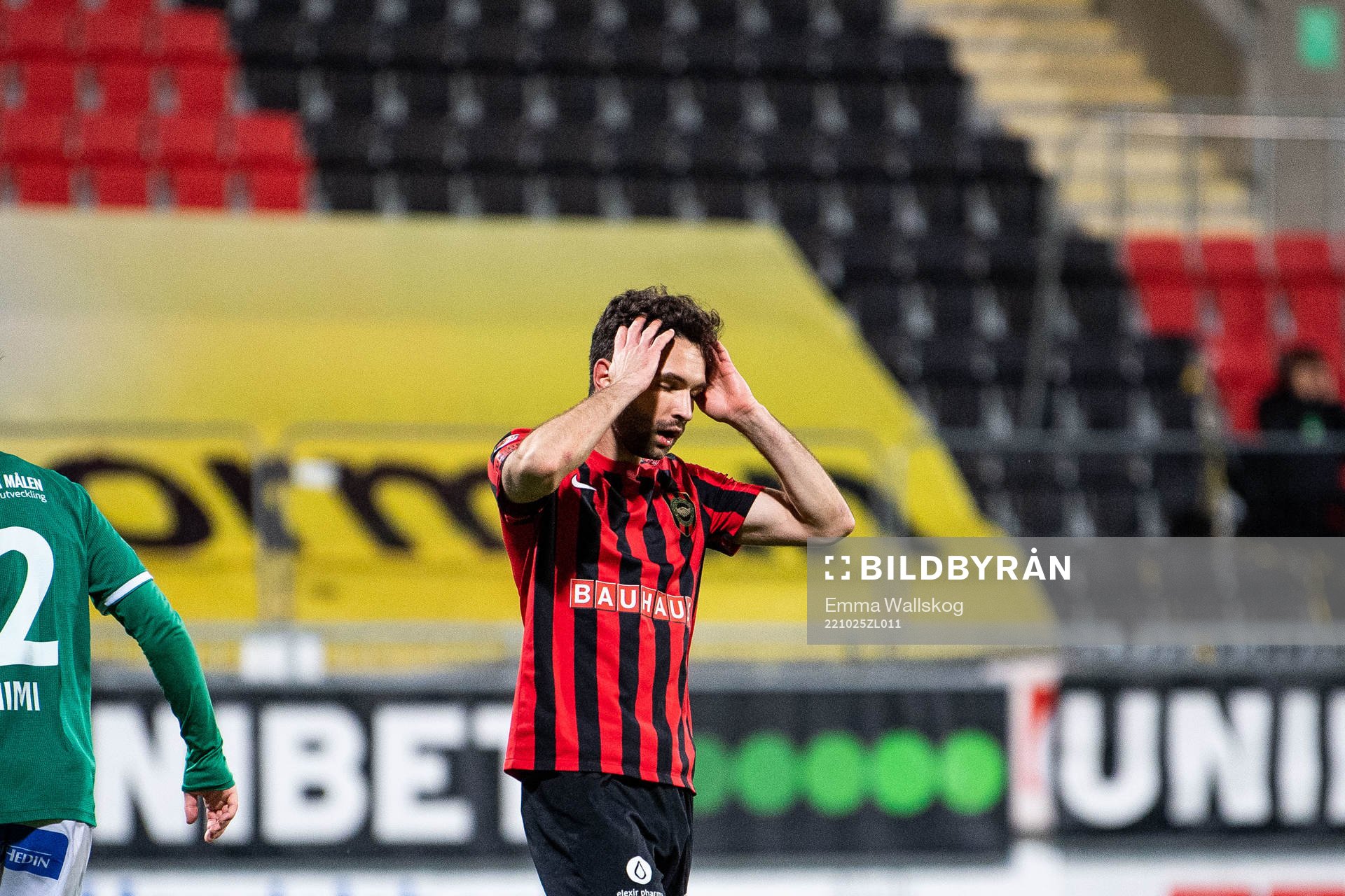 Brommapojkarnas Marijan Cosic deppar