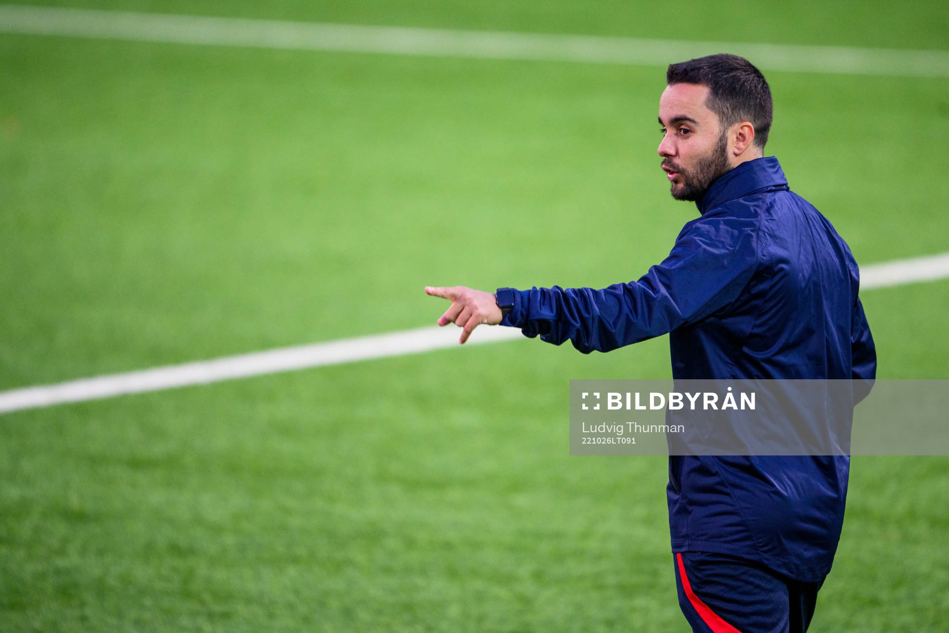 Head coach Jonatan Giraldez