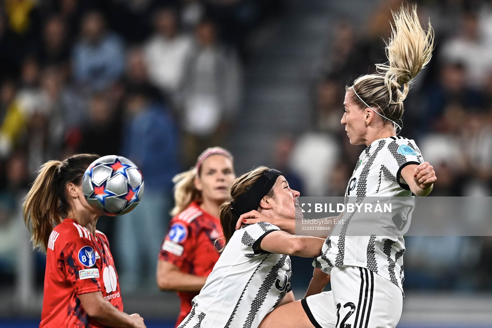 Linda Sembrant of Juventus during the UEFA Women's Champions League football match between Juventus and Lyon on October 27, 2022 in Turin.