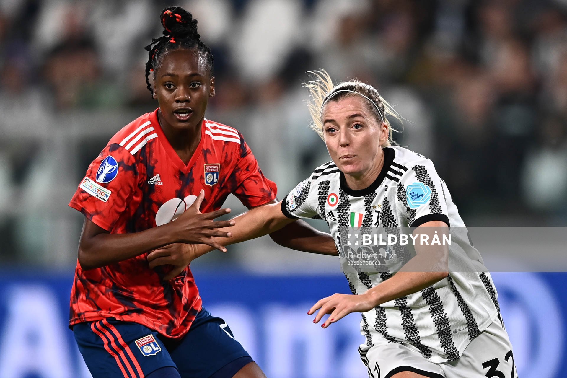 Melvine Malard of Lyon and Linda Sembrant of Juventus during the UEFA Women's Champions League football match between Juventus and Lyon on October 27, 2022 in Turin.