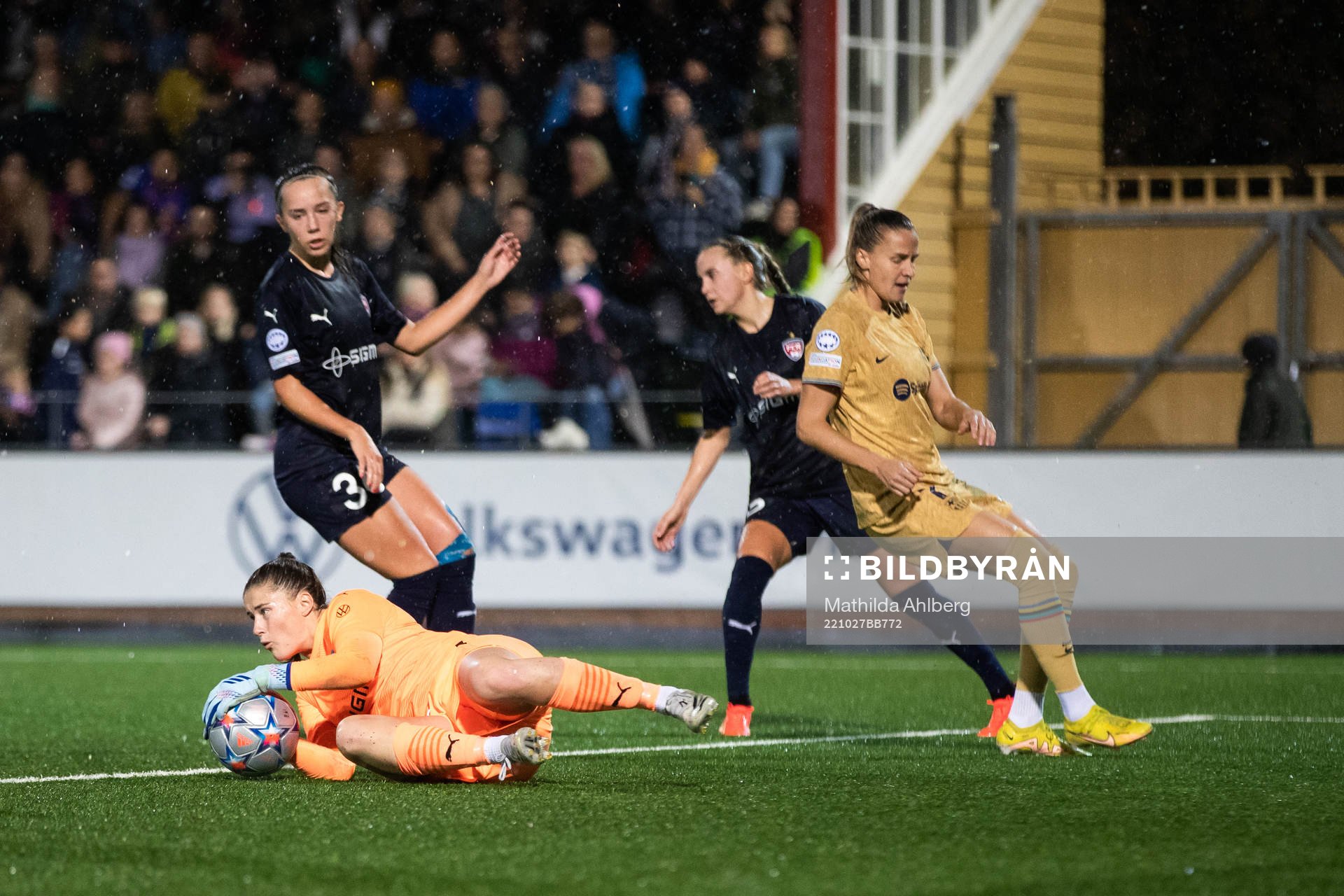 goalkeeper Teagan Micah of FC Rosengård