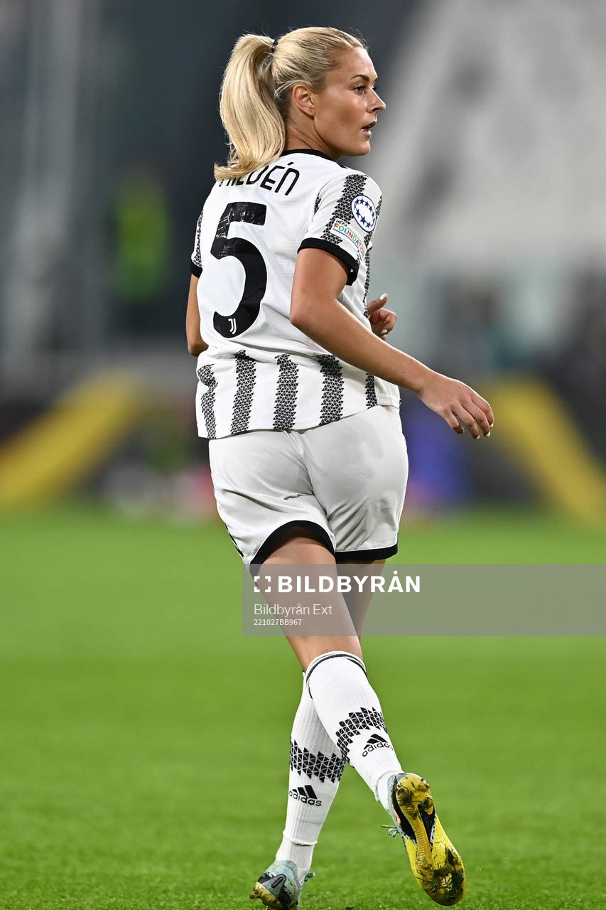 Amanda Nilden of Juventus during the UEFA Women's Champions League football match between Juventus and Lyon on October 27, 2022 in Turin.