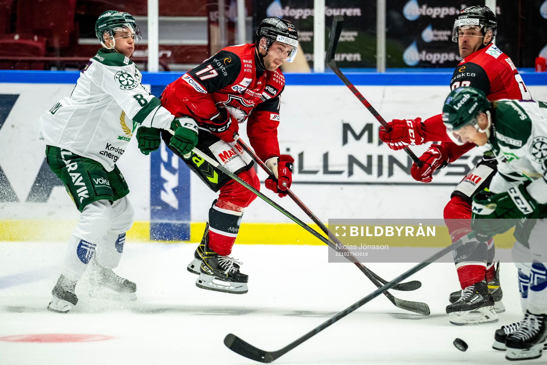 Färjestads Anton Berglund  och Malmö Redhawks Pathrik