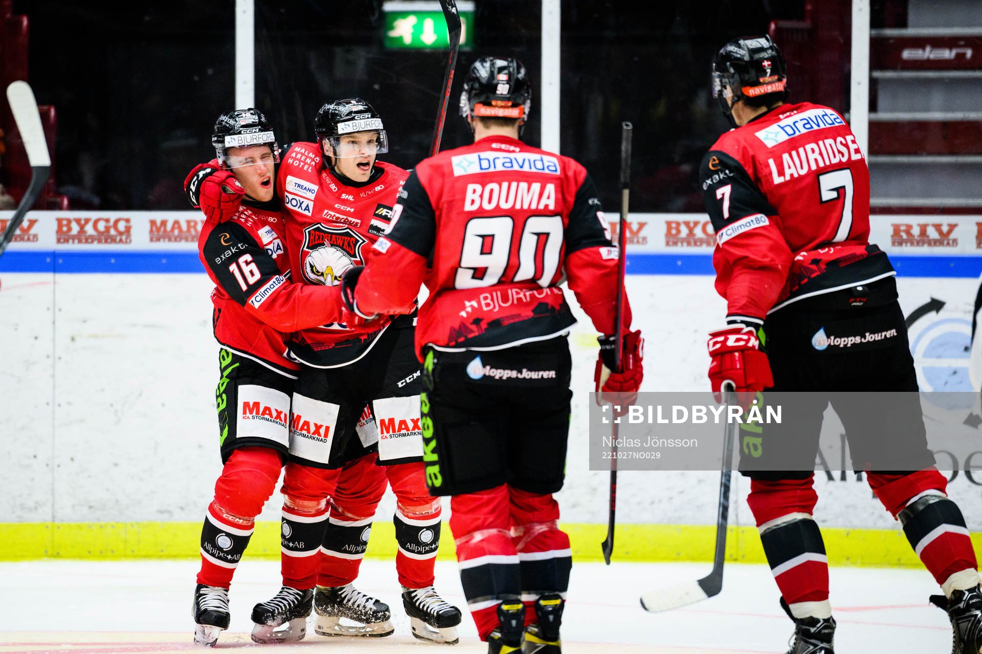 Malmö Redhawks Matias Lassen jublar