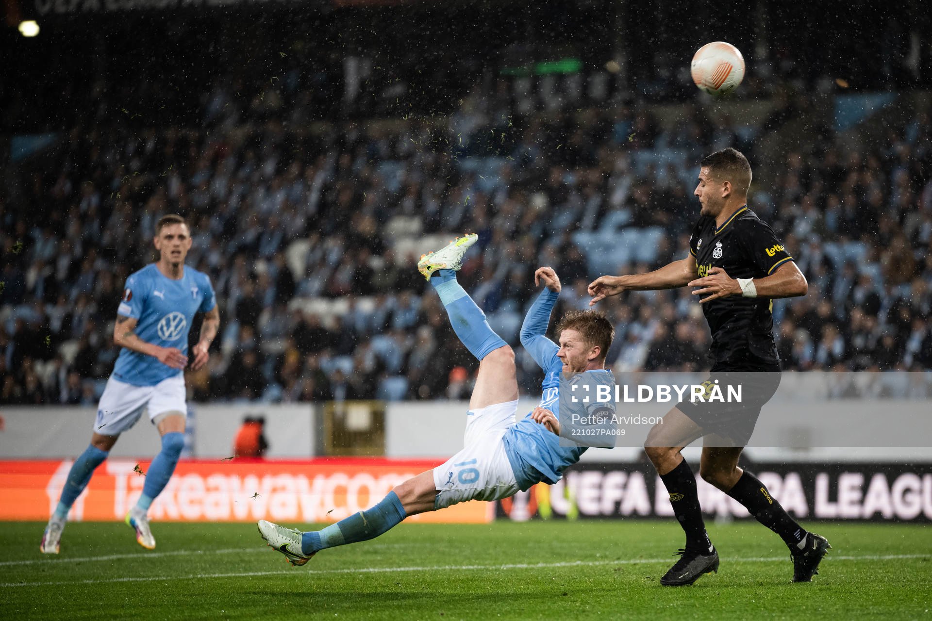 Anders Christiansen of Malmö and Ismael Kandouss of Union