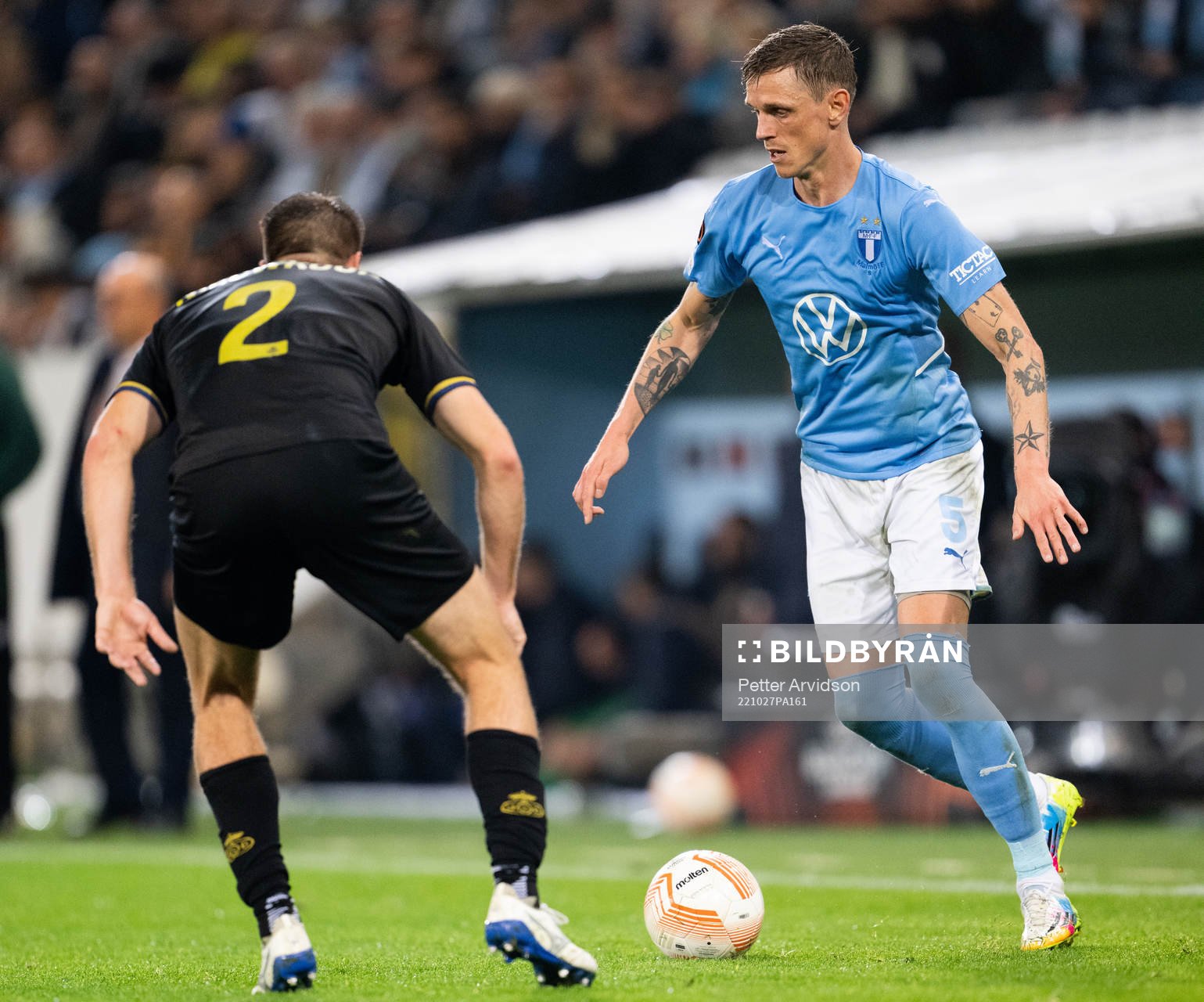 Søren Rieks of Malmö and Bart Nieuwkoop of Union SG