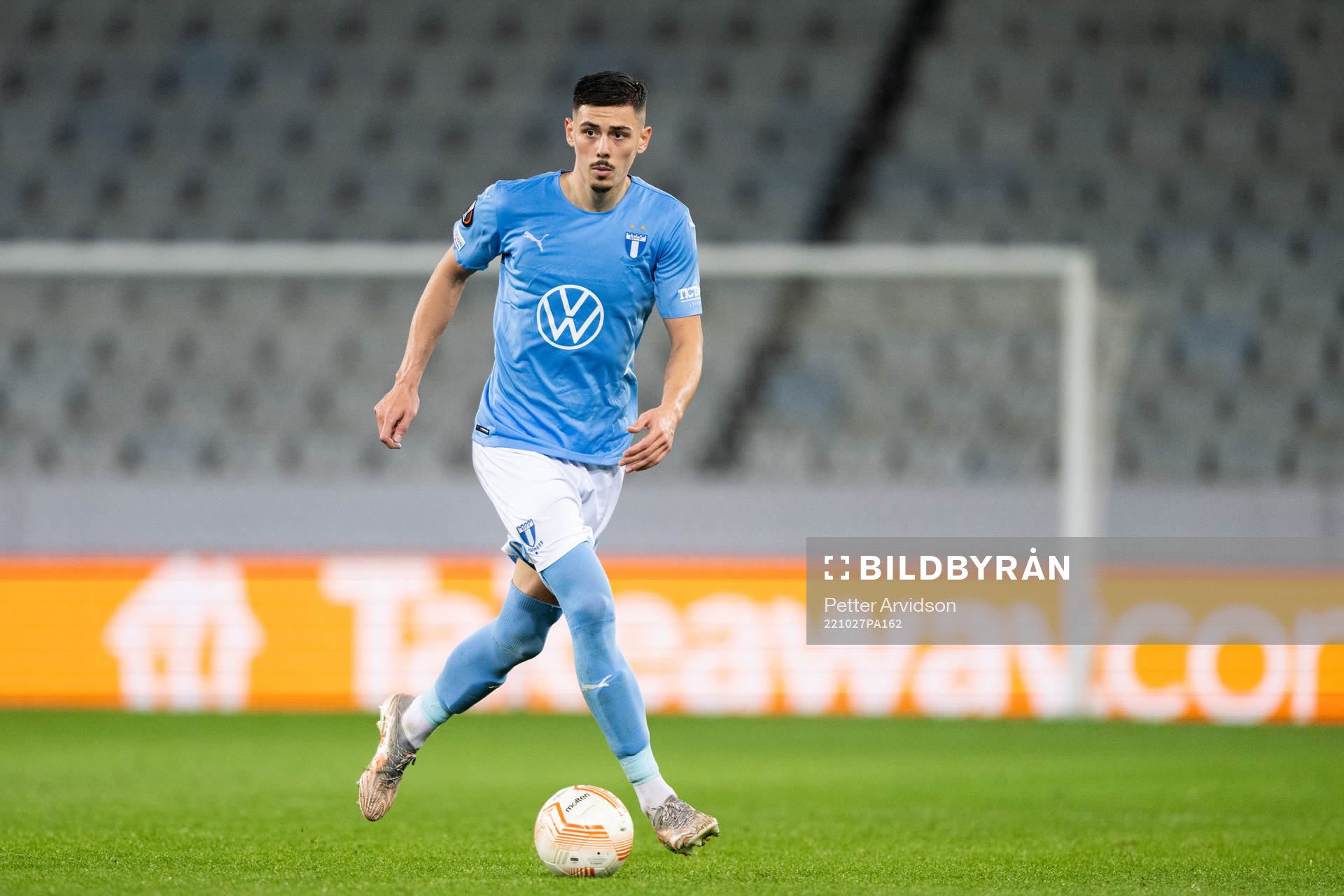 Dennis Hadžikadunic of Malmö